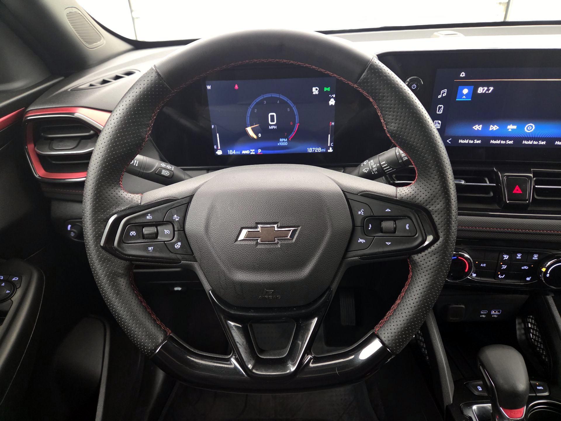 Thumbnail: 2025 Chevrolet TrailBlazer - 10