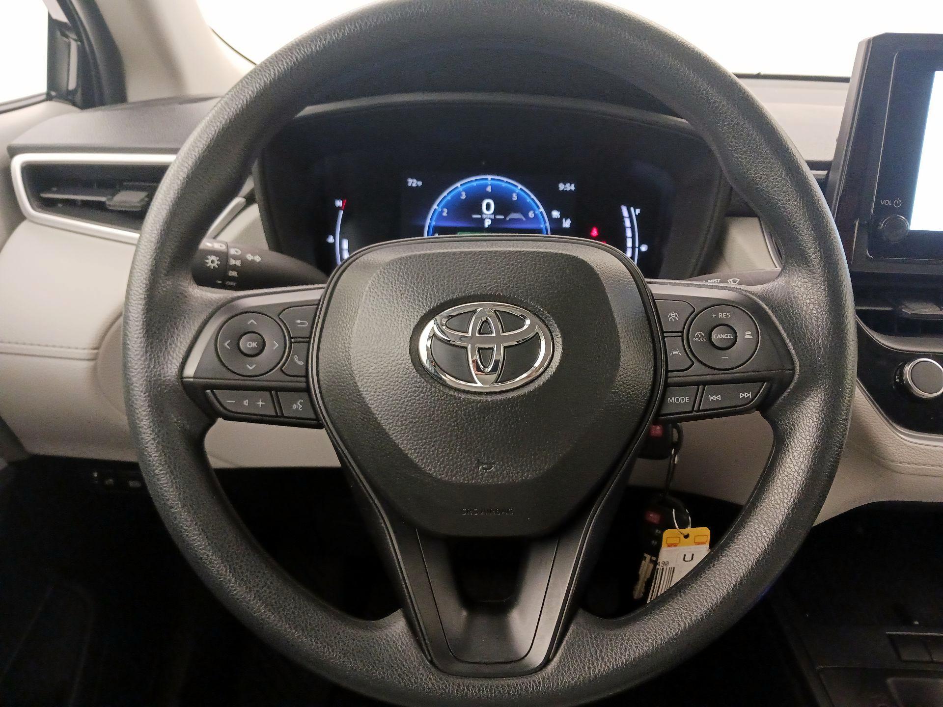 Thumbnail: 2026 Toyota Corolla Cross - 10