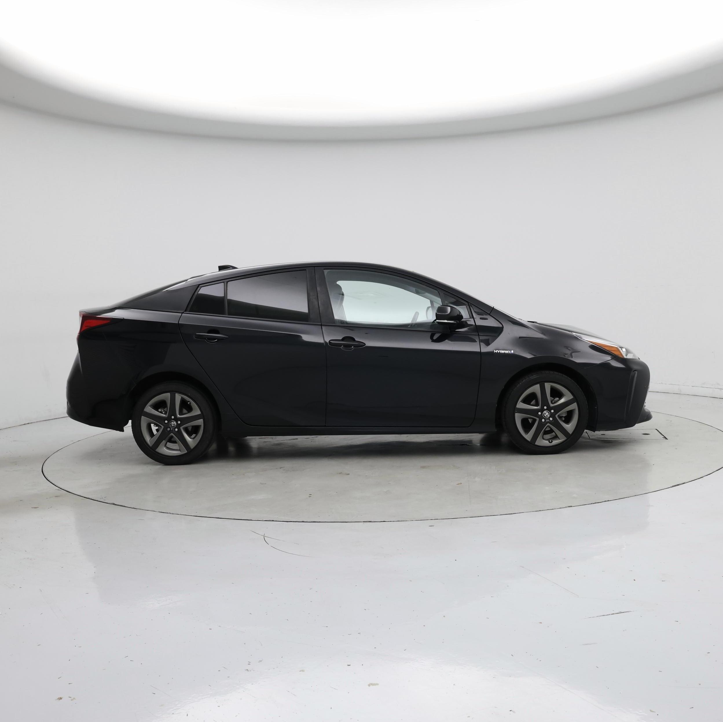 Thumbnail: 2020 Toyota Prius - 7