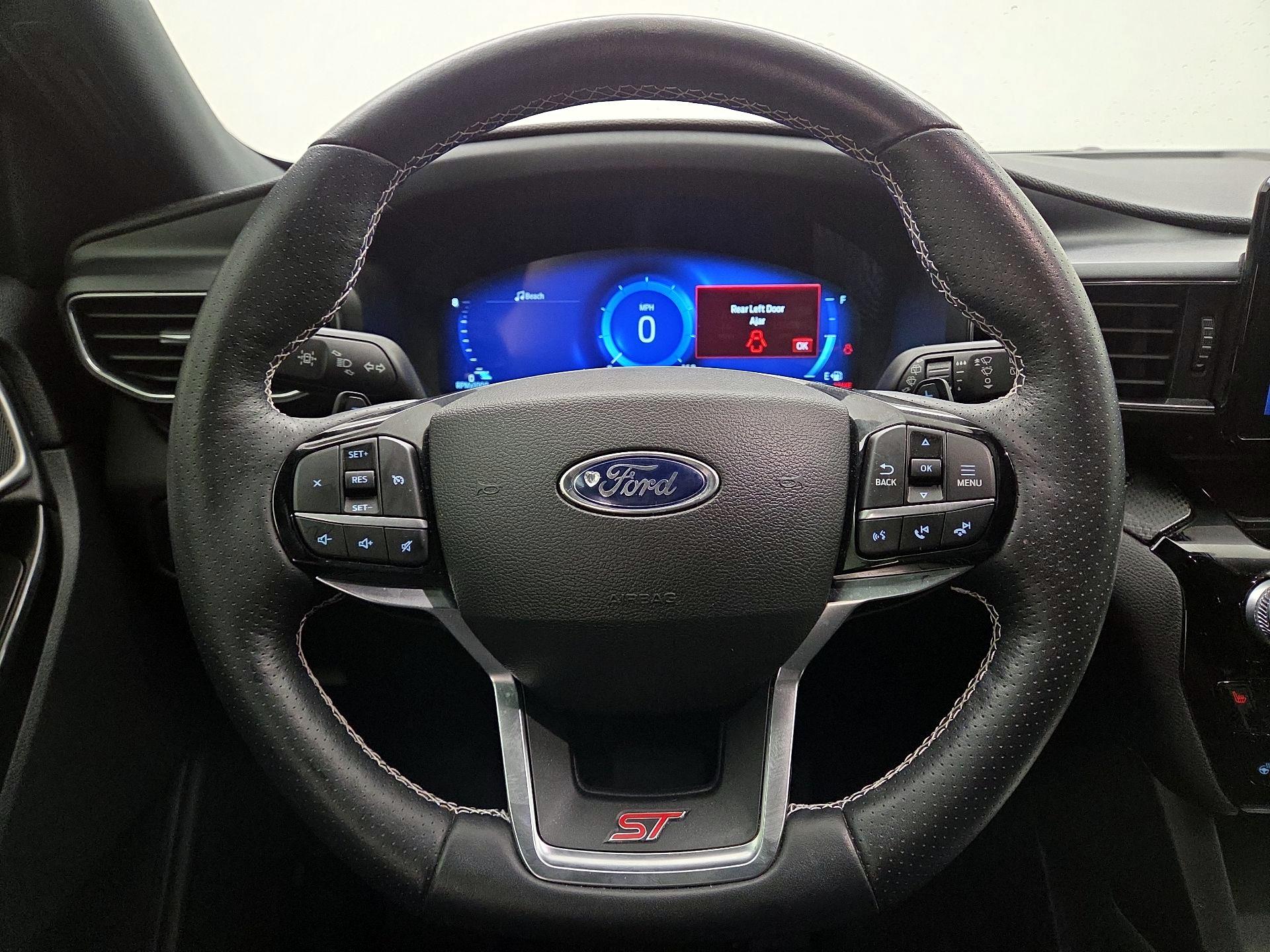 Thumbnail: 2022 Ford Explorer - 10