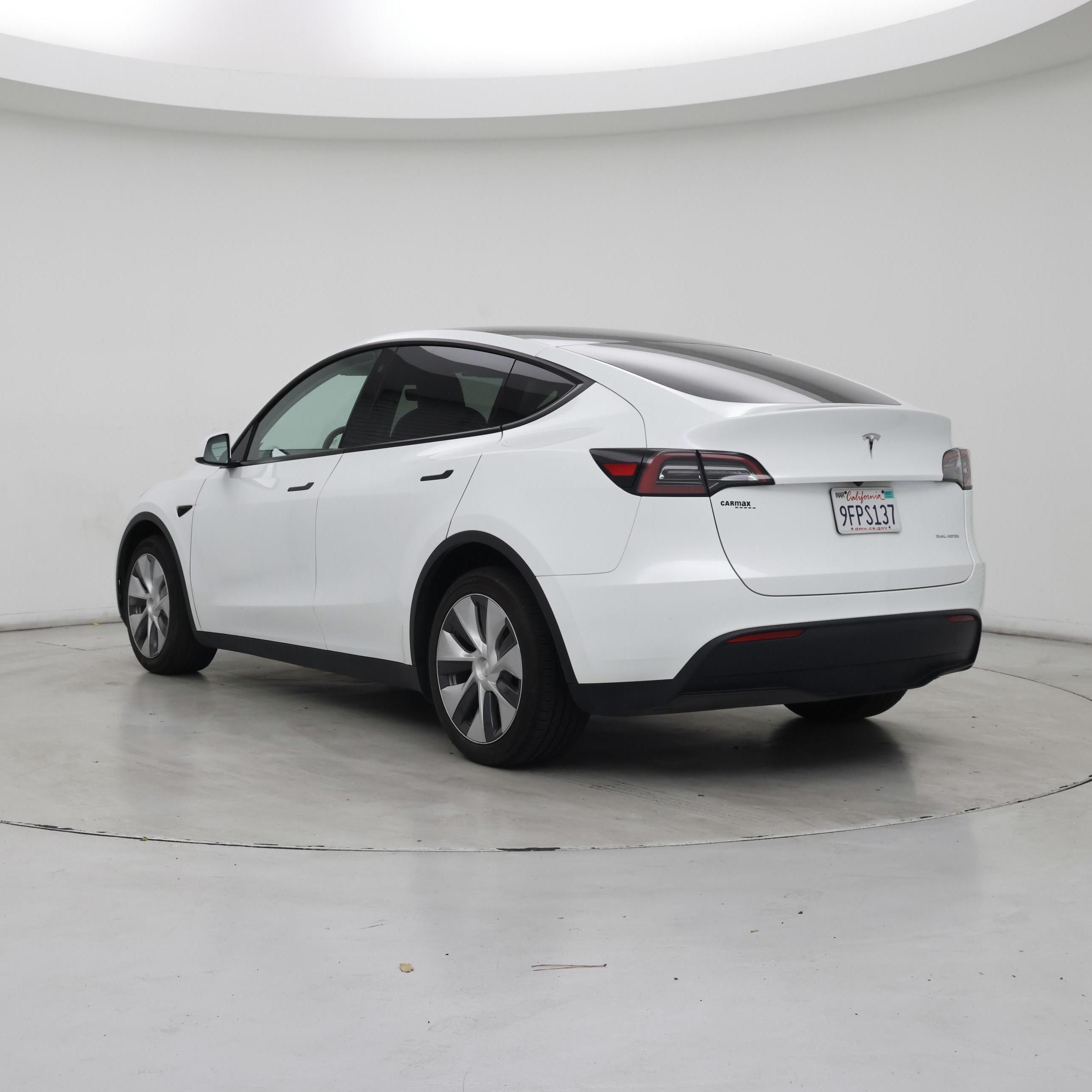 Thumbnail: 2023 Tesla Model Y - 2