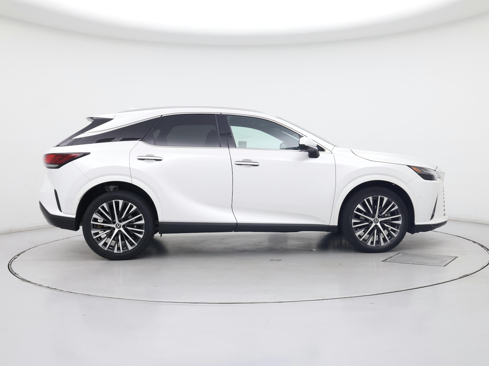2024 Lexus RX 350 - Photo 8