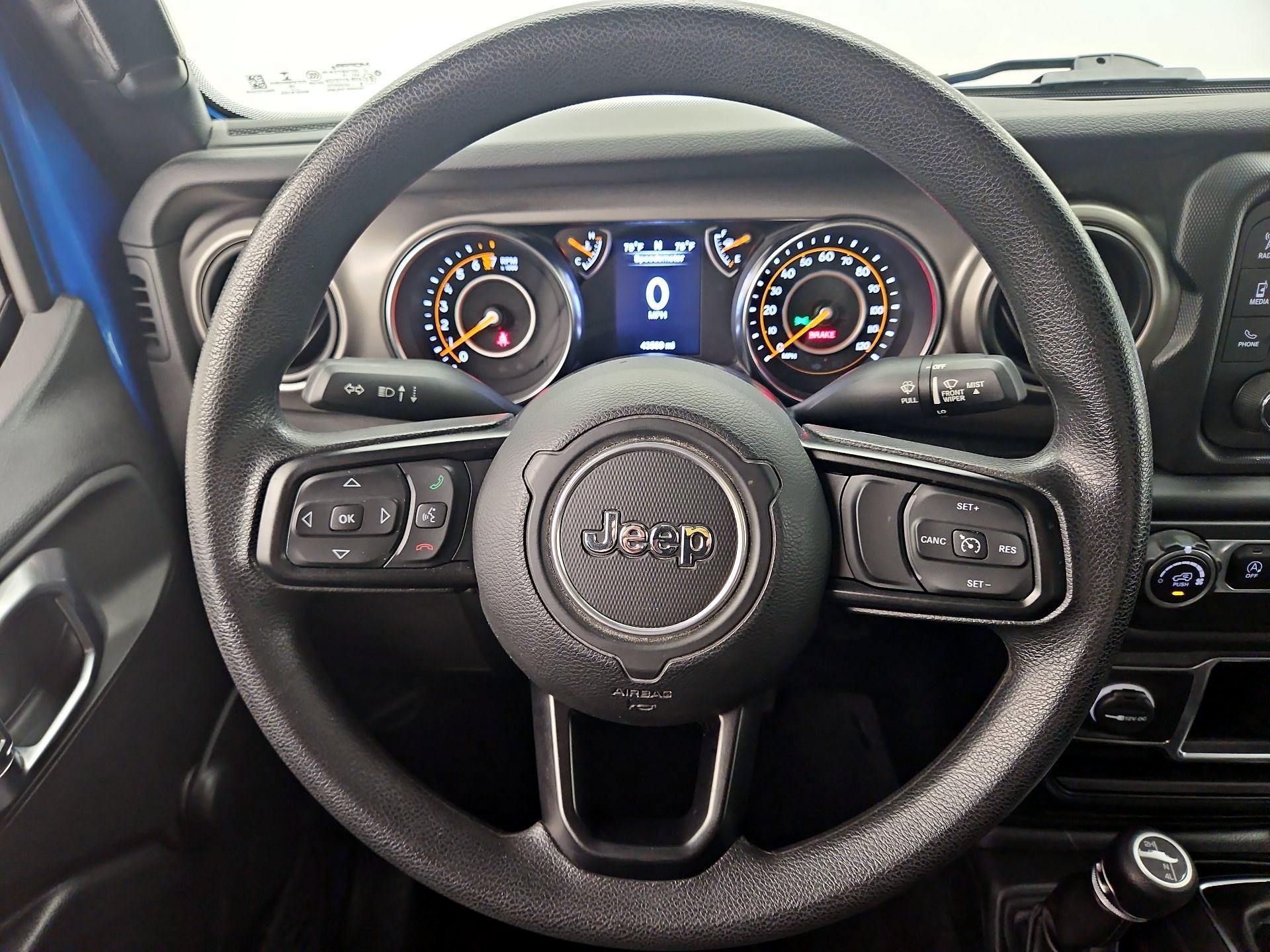Thumbnail: 2020 Jeep Gladiator - 10