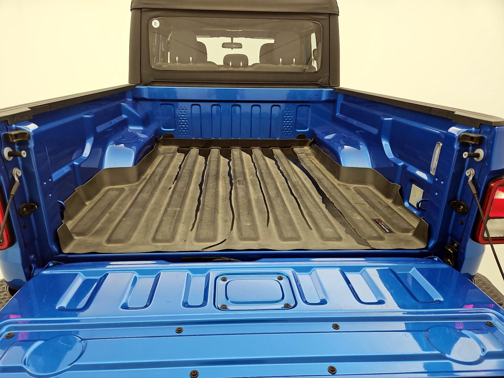 Thumbnail: 2020 Jeep Gladiator - 20