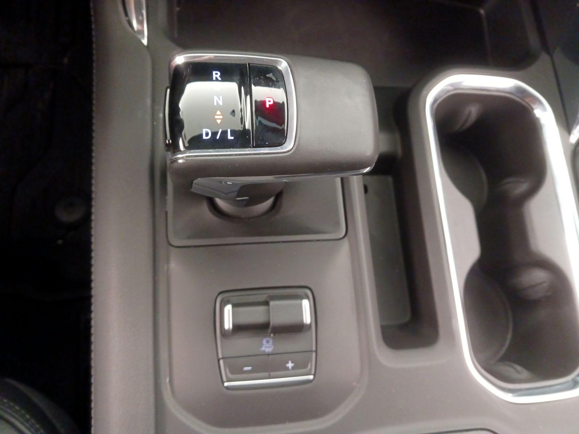 Thumbnail: 2026 GMC Sierra 1500 - 18