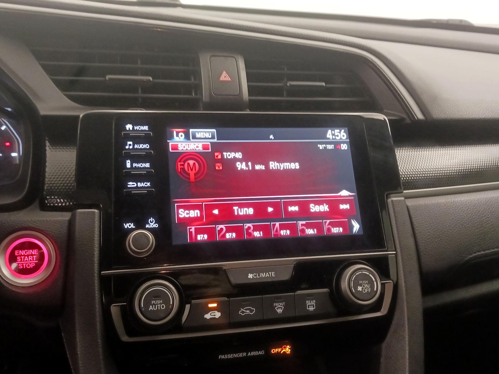 2021 Honda Civic Hatchback Sport - Photo 16