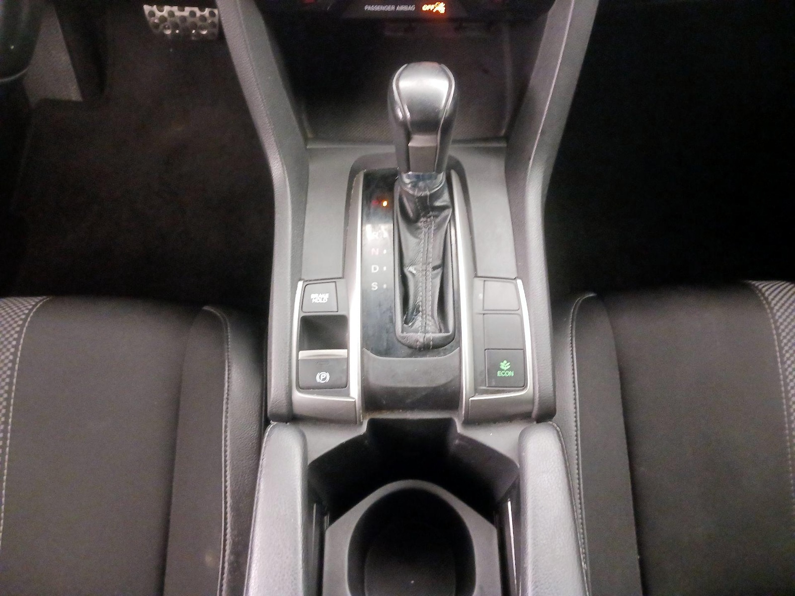 2021 Honda Civic Hatchback Sport - Photo 18