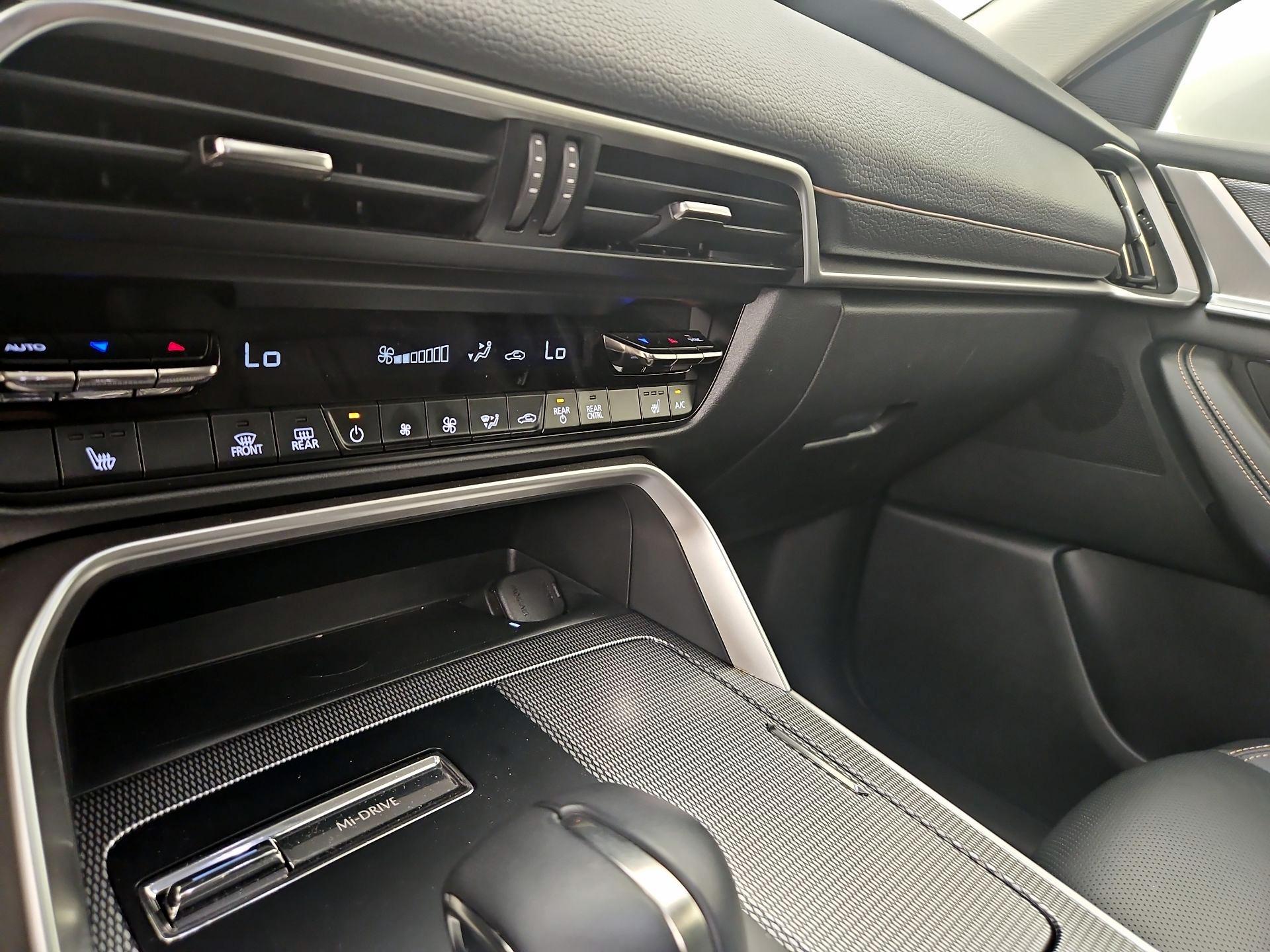 Thumbnail: 2025 Mazda CX-90 - 16
