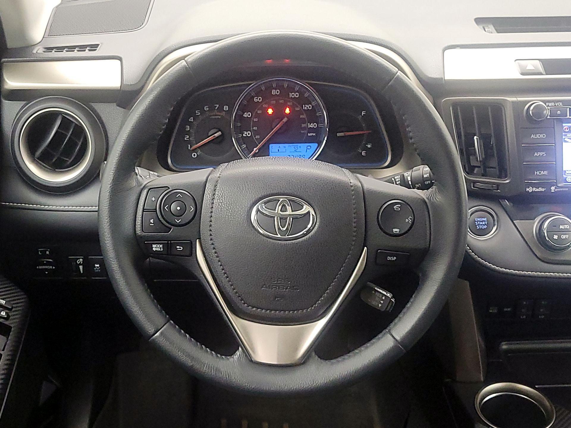 Thumbnail: 2014 Toyota RAV4 - 10