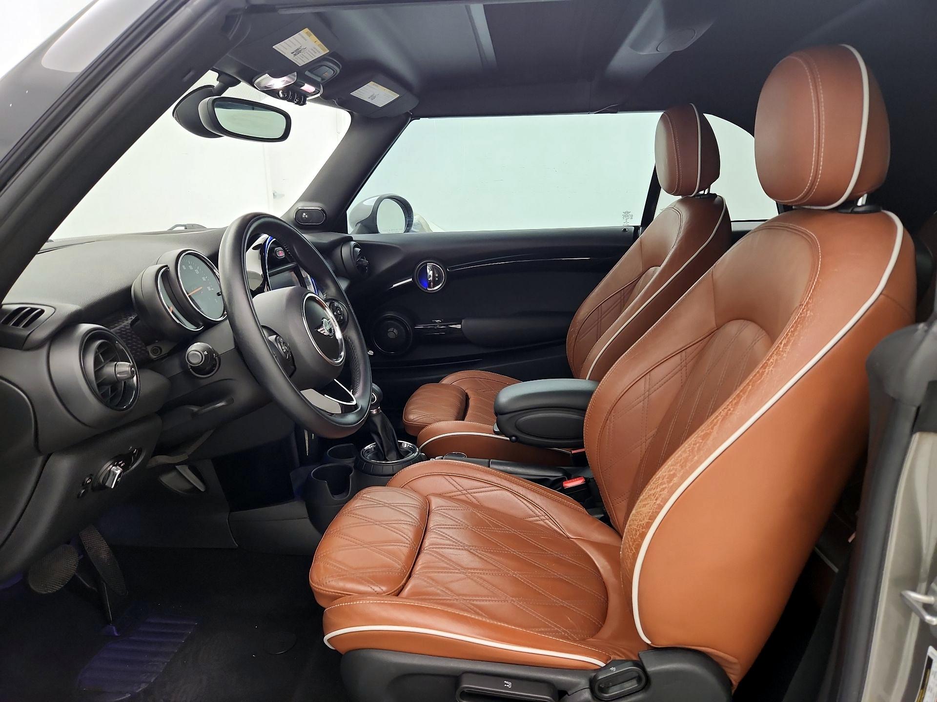 Thumbnail: 2016 MINI Cooper - 11