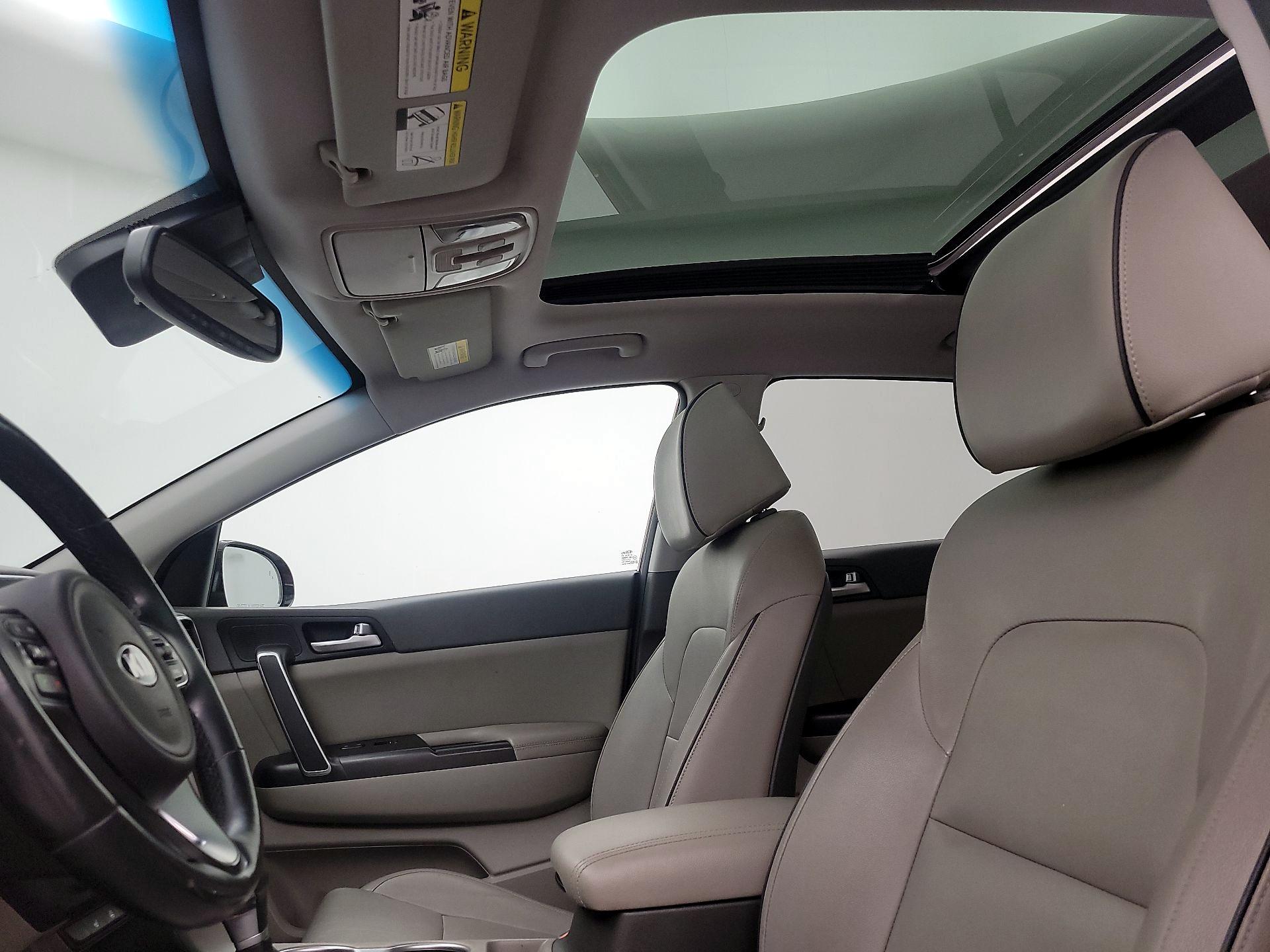Thumbnail: 2017 Kia Sportage - 19