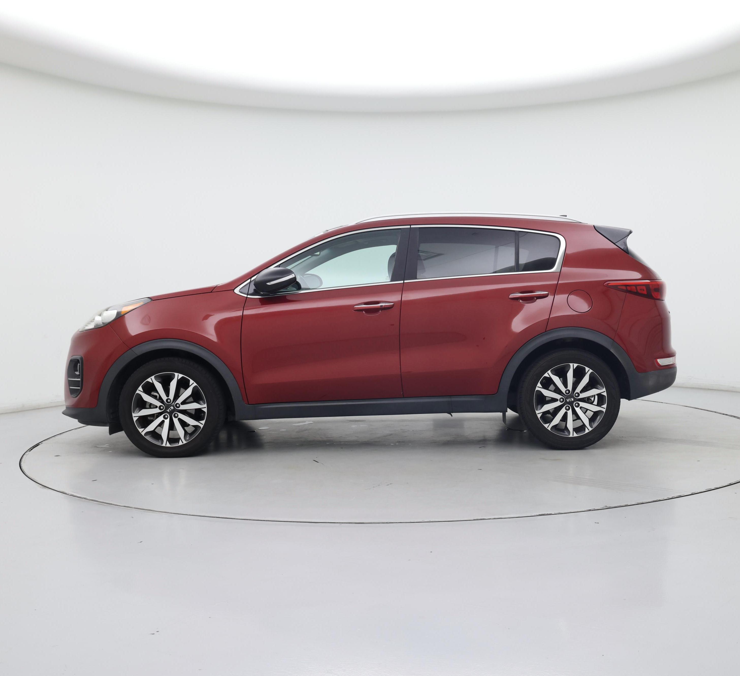 Thumbnail: 2017 Kia Sportage - 3