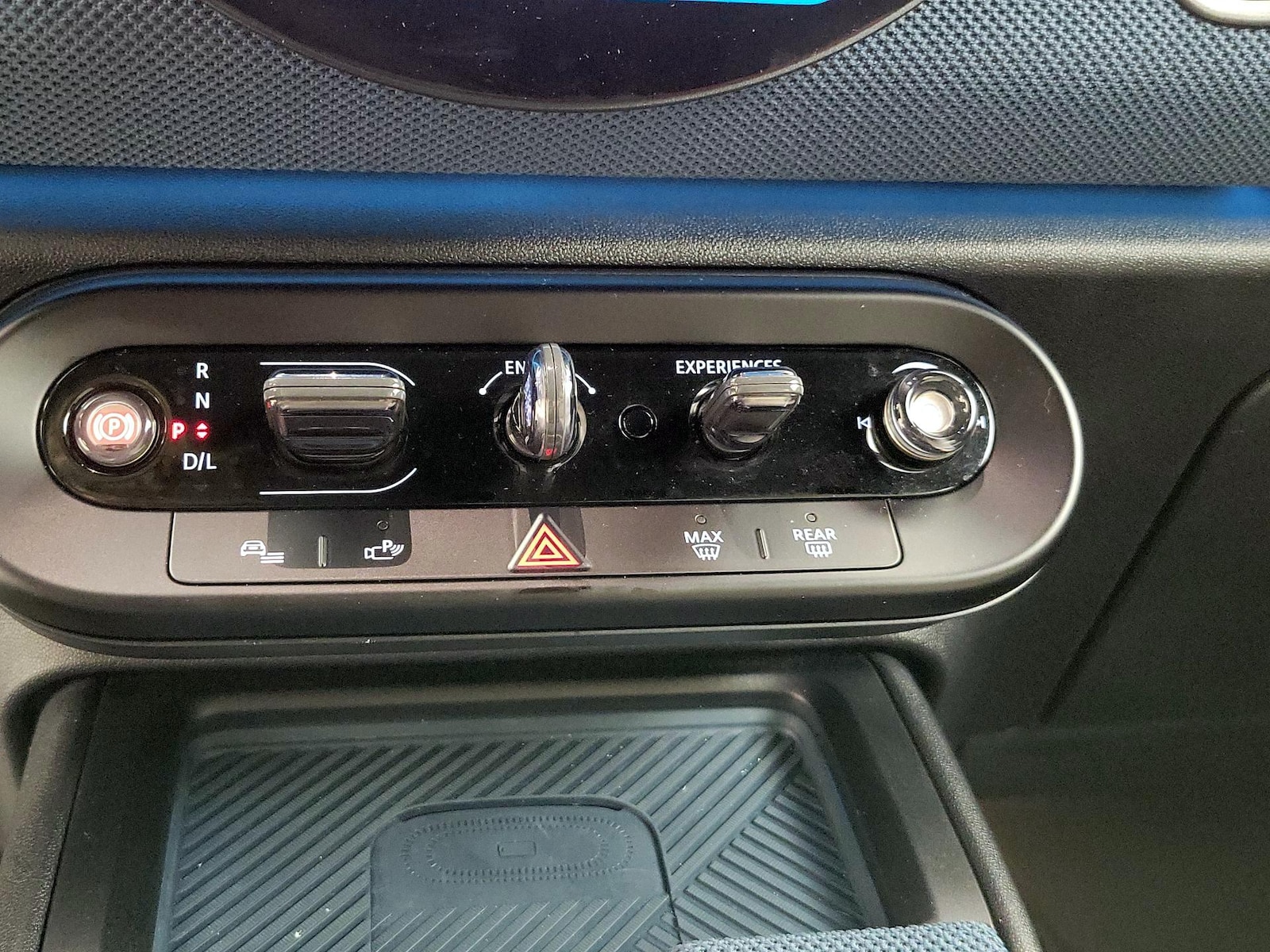 2025 MINI Countryman S - Photo 17