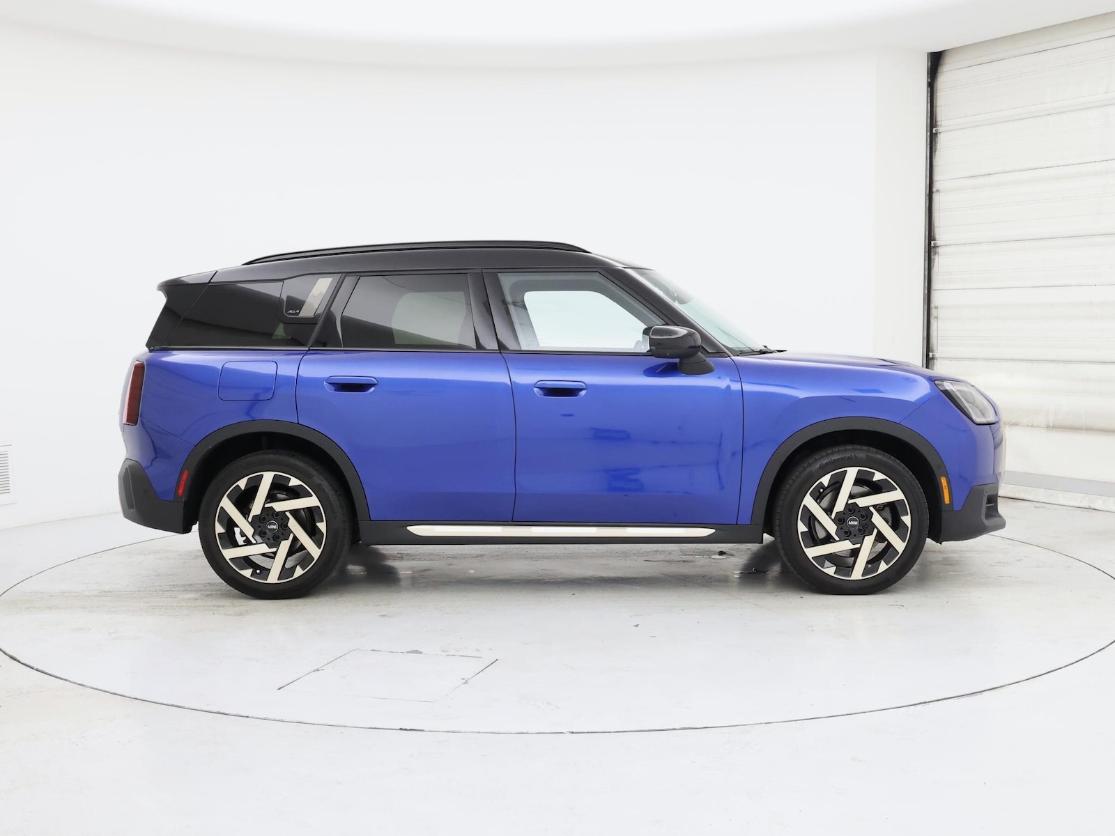 2025 MINI Countryman S - Photo 8