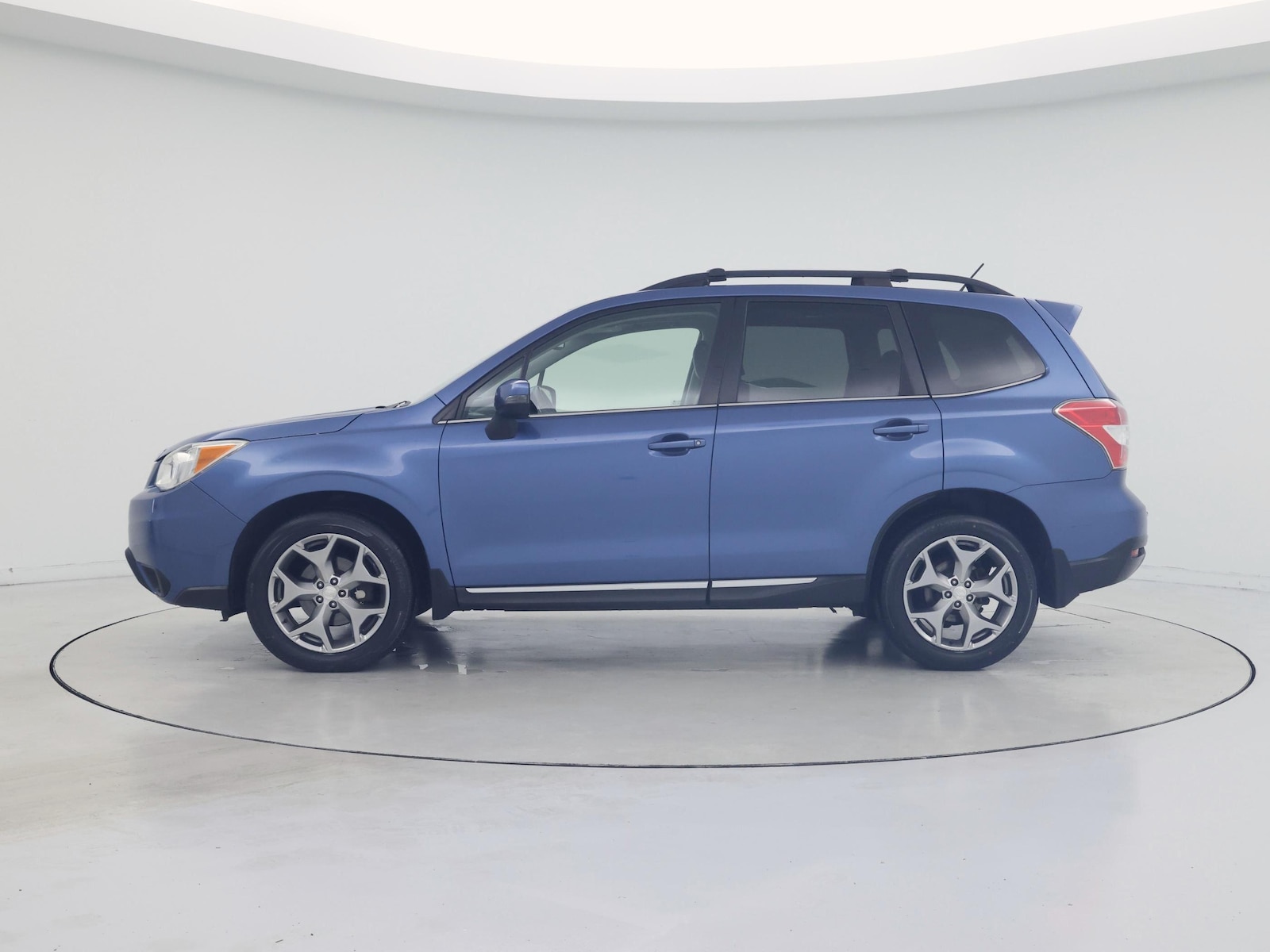 2015 Subaru Forester i Touring - Photo 4