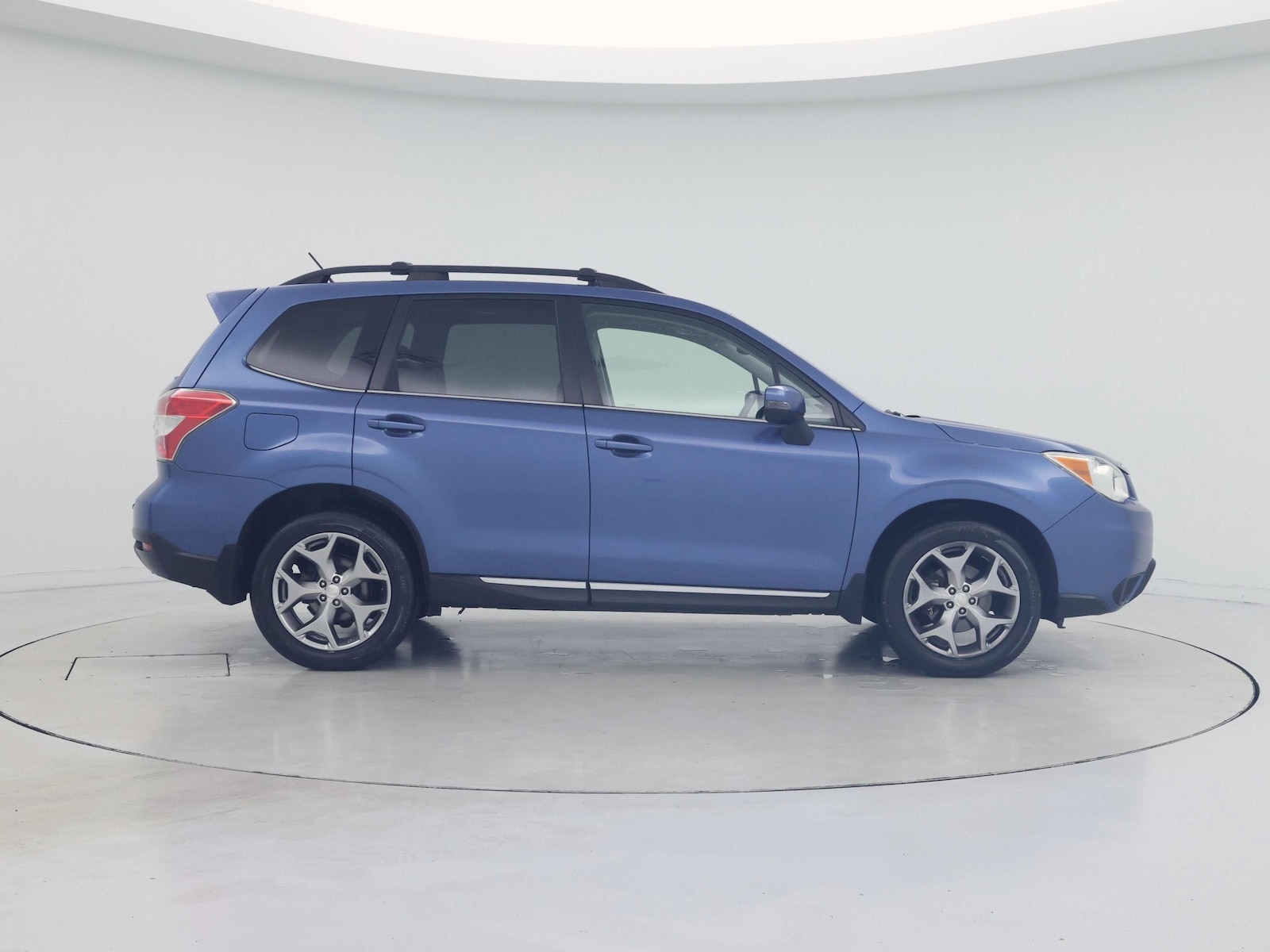 2015 Subaru Forester i Touring - Photo 8