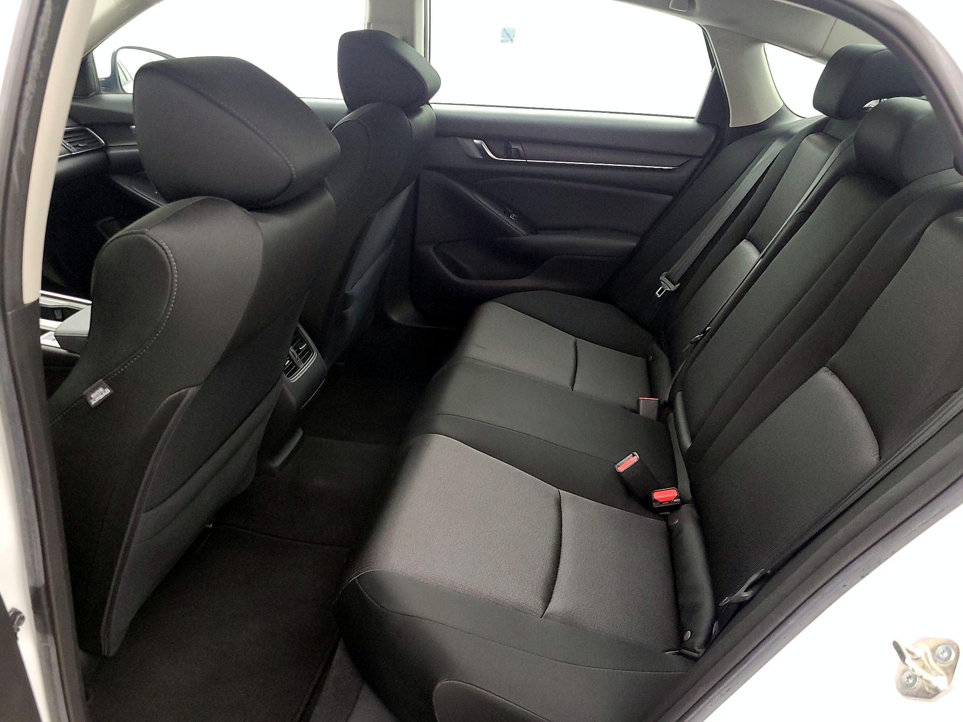 Thumbnail: 2019 Honda Accord - 20