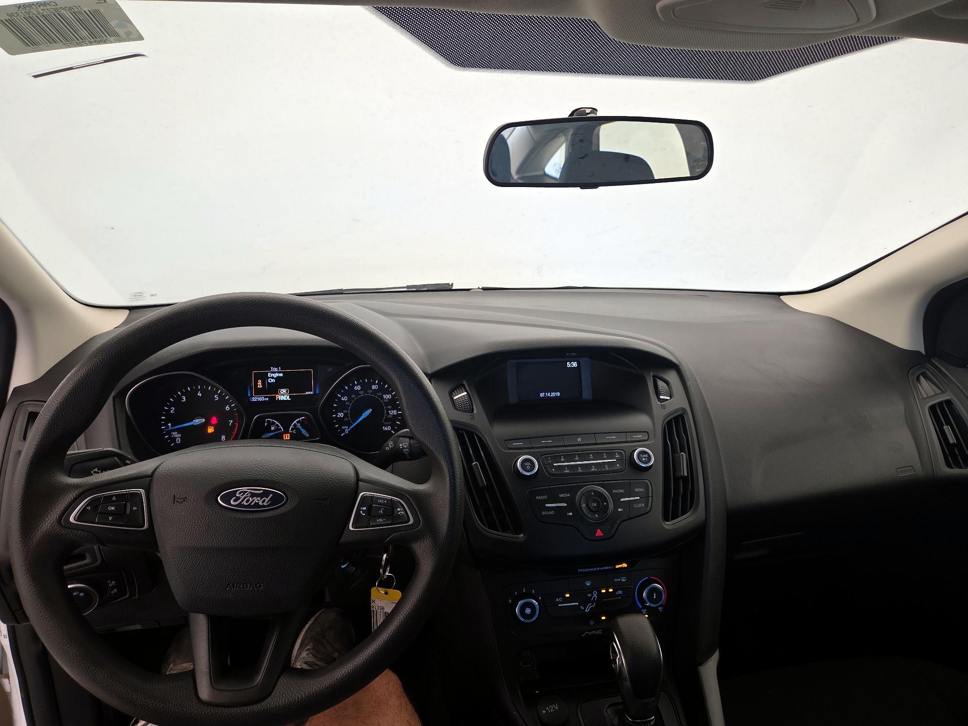 Thumbnail: 2018 Ford Focus - 9