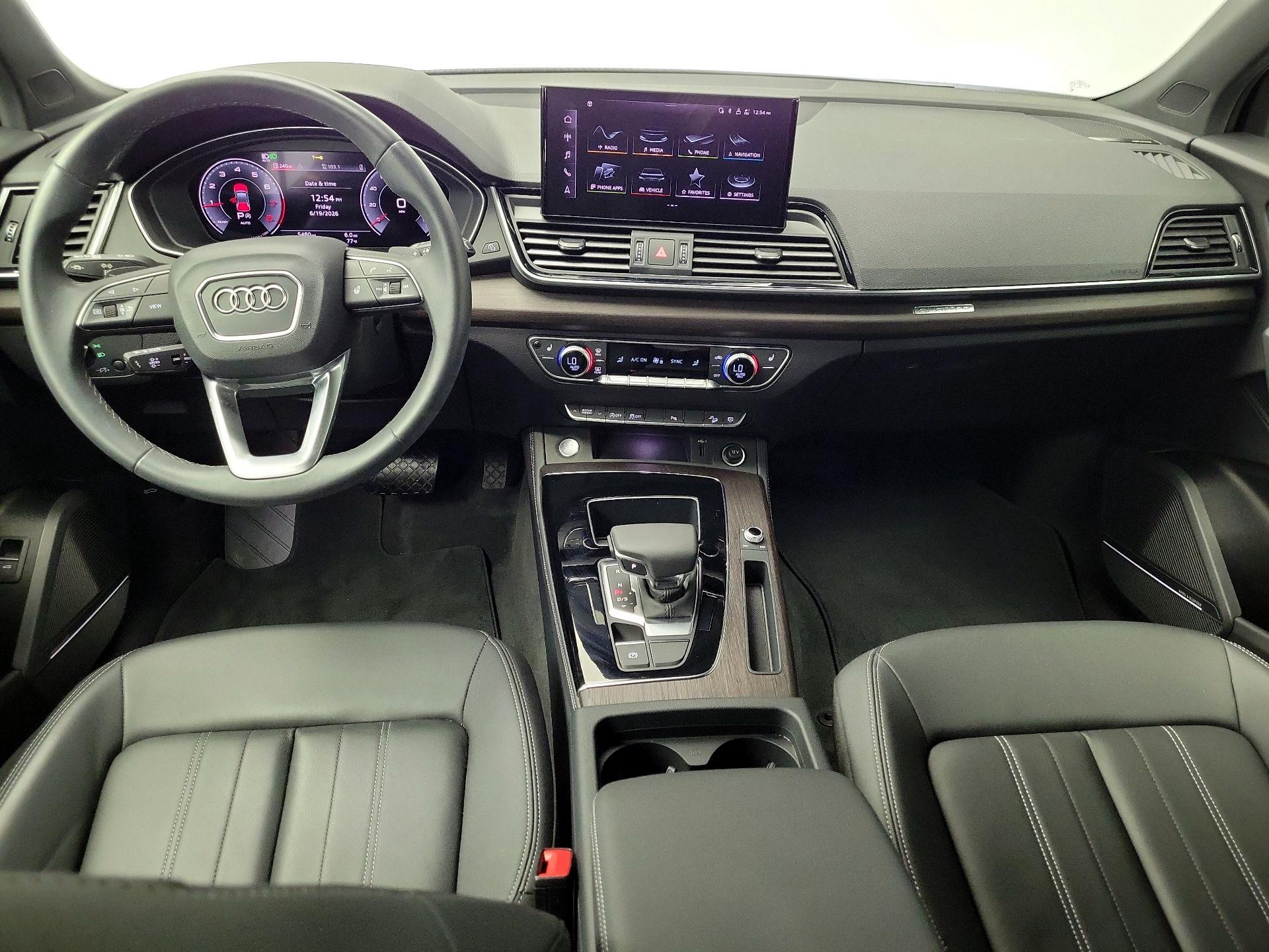 Thumbnail: 2023 Audi Q5 - 9