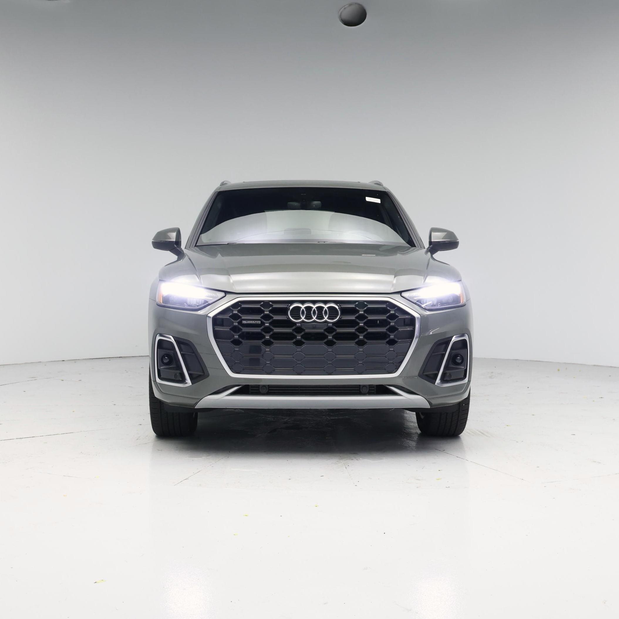 Thumbnail: 2023 Audi Q5 - 5