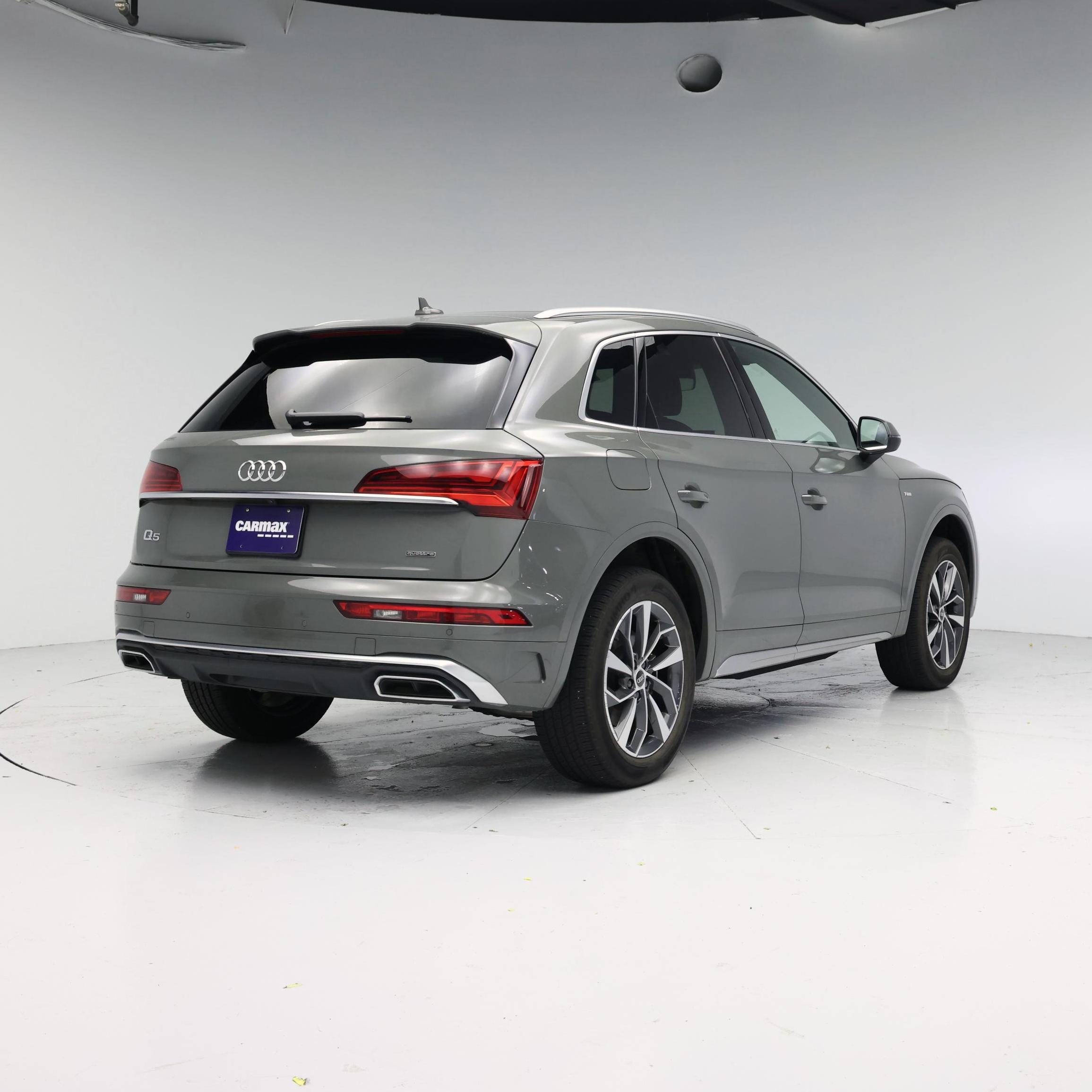 Thumbnail: 2023 Audi Q5 - 8