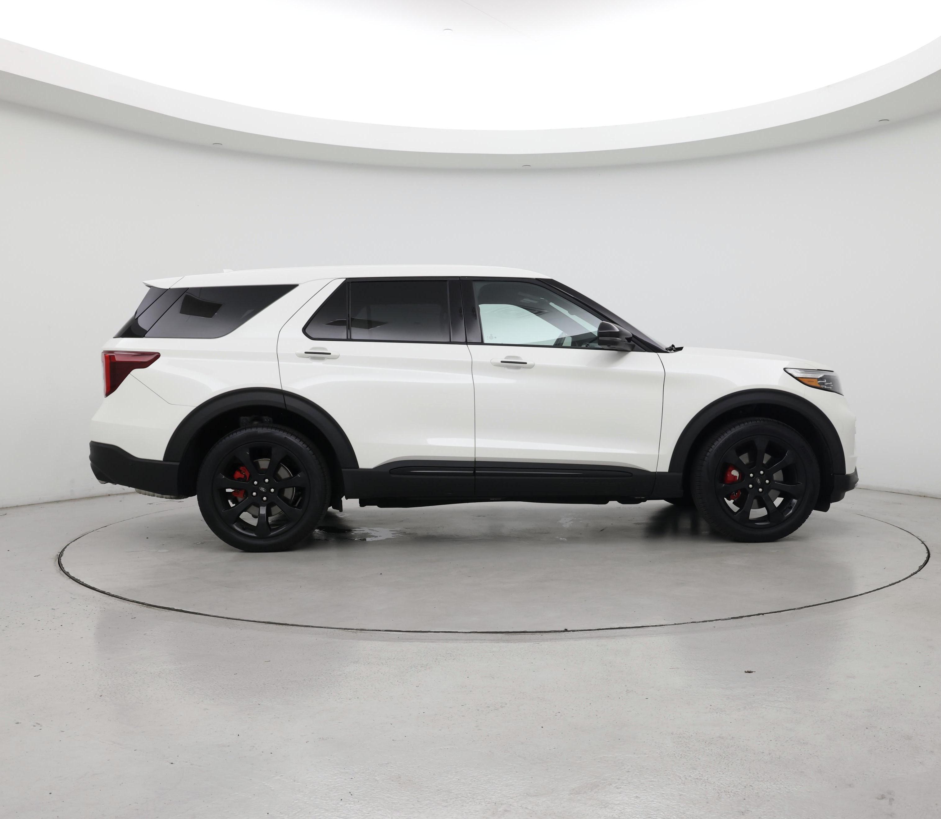 Thumbnail: 2022 Ford Explorer - 7