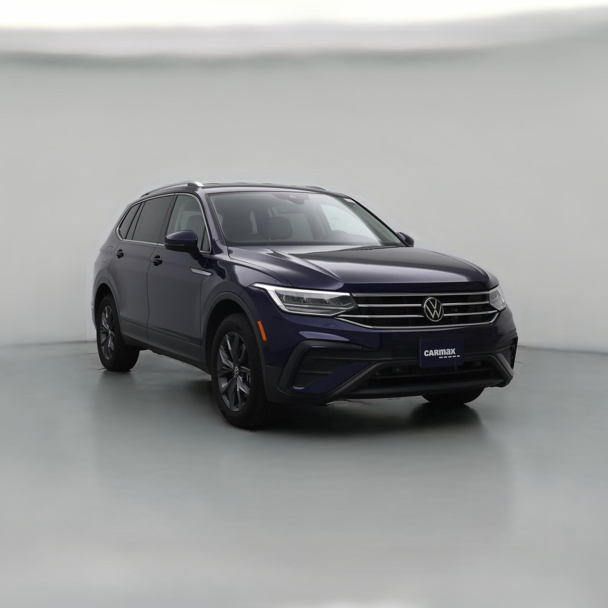 Thumbnail: 2022 Volkswagen Tiguan - 1