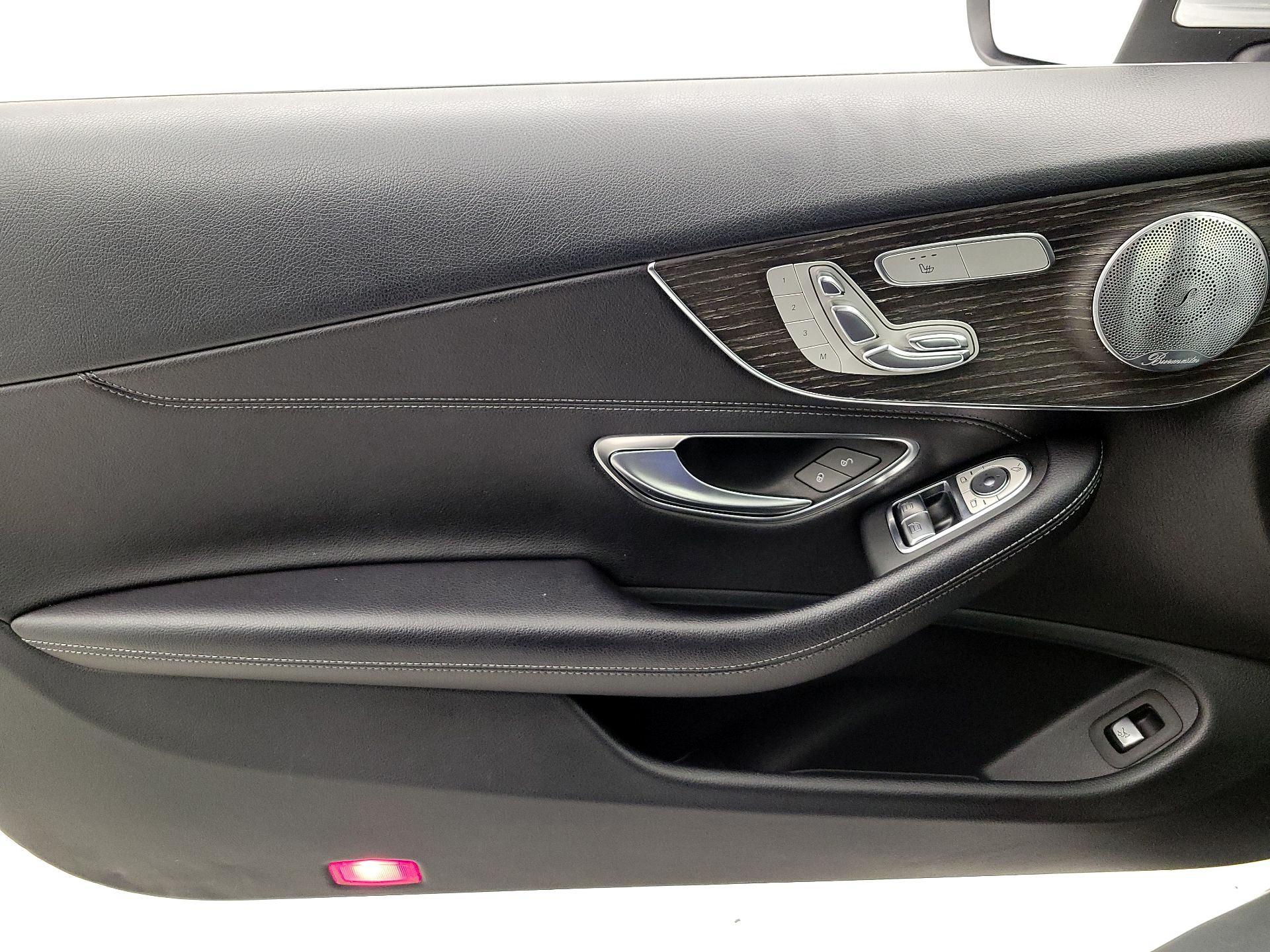 Thumbnail: 2019 Mercedes-Benz C-Class - 12
