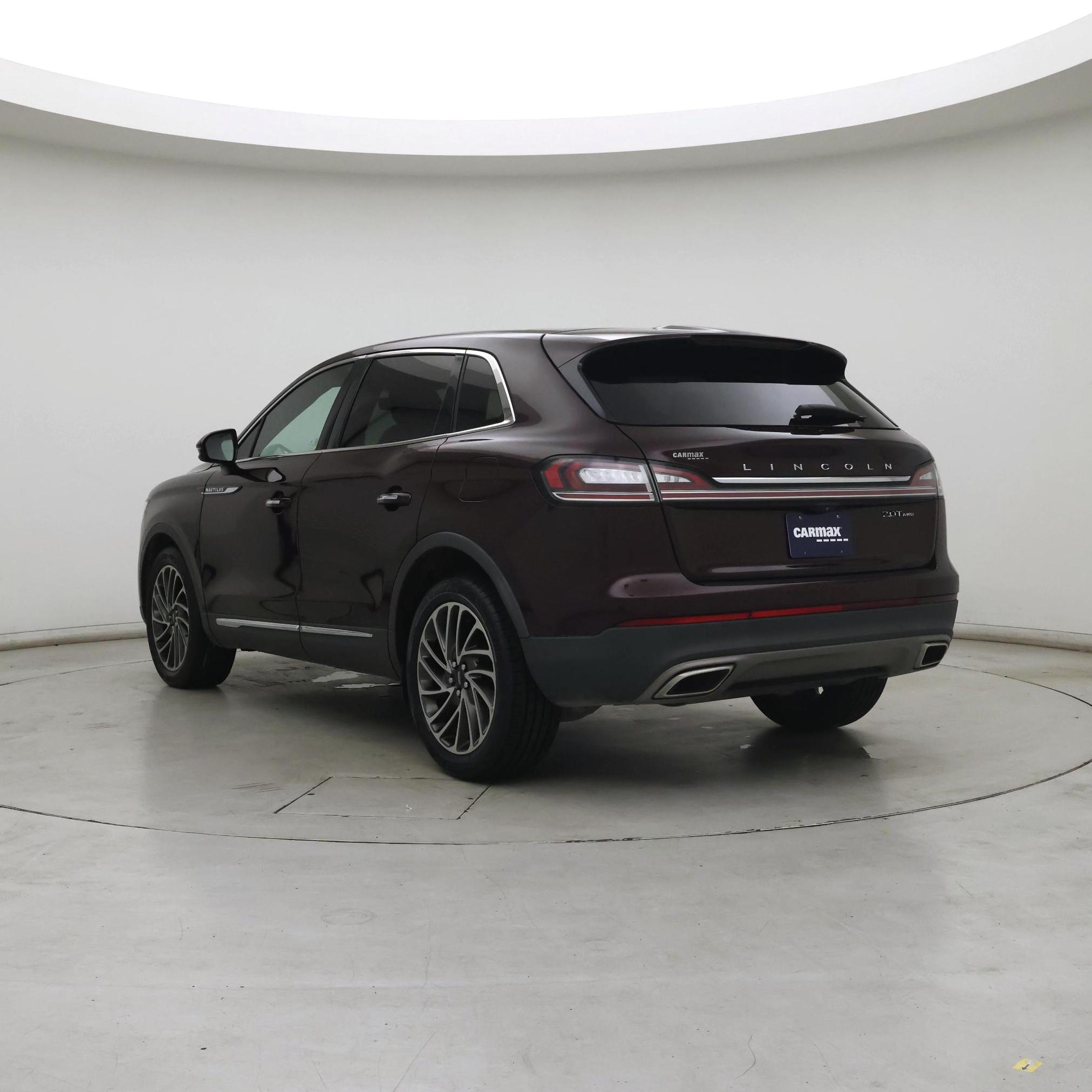 Thumbnail: 2020 Lincoln Nautilus - 2
