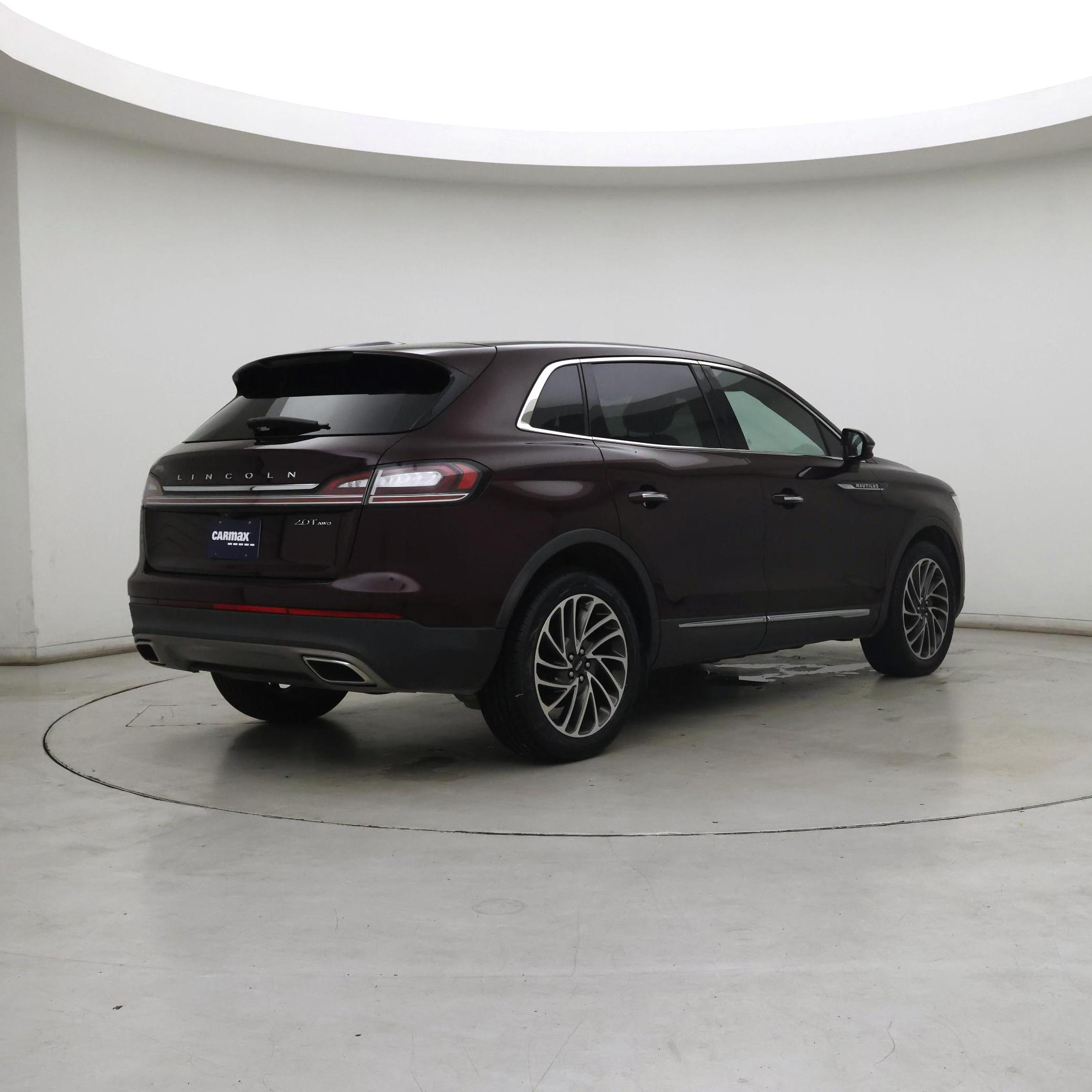 Thumbnail: 2020 Lincoln Nautilus - 8