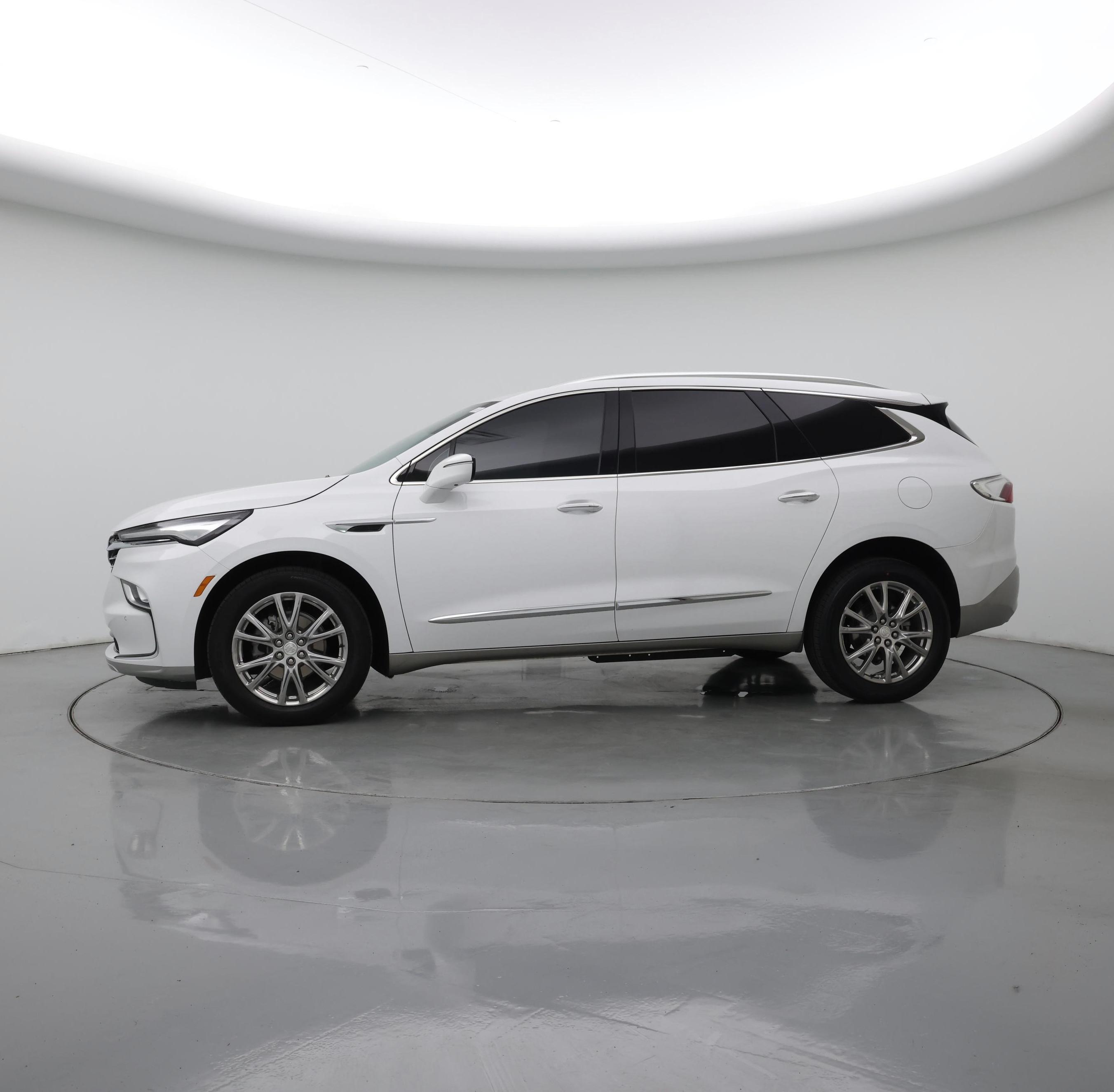 Thumbnail: 2022 Buick Enclave - 3