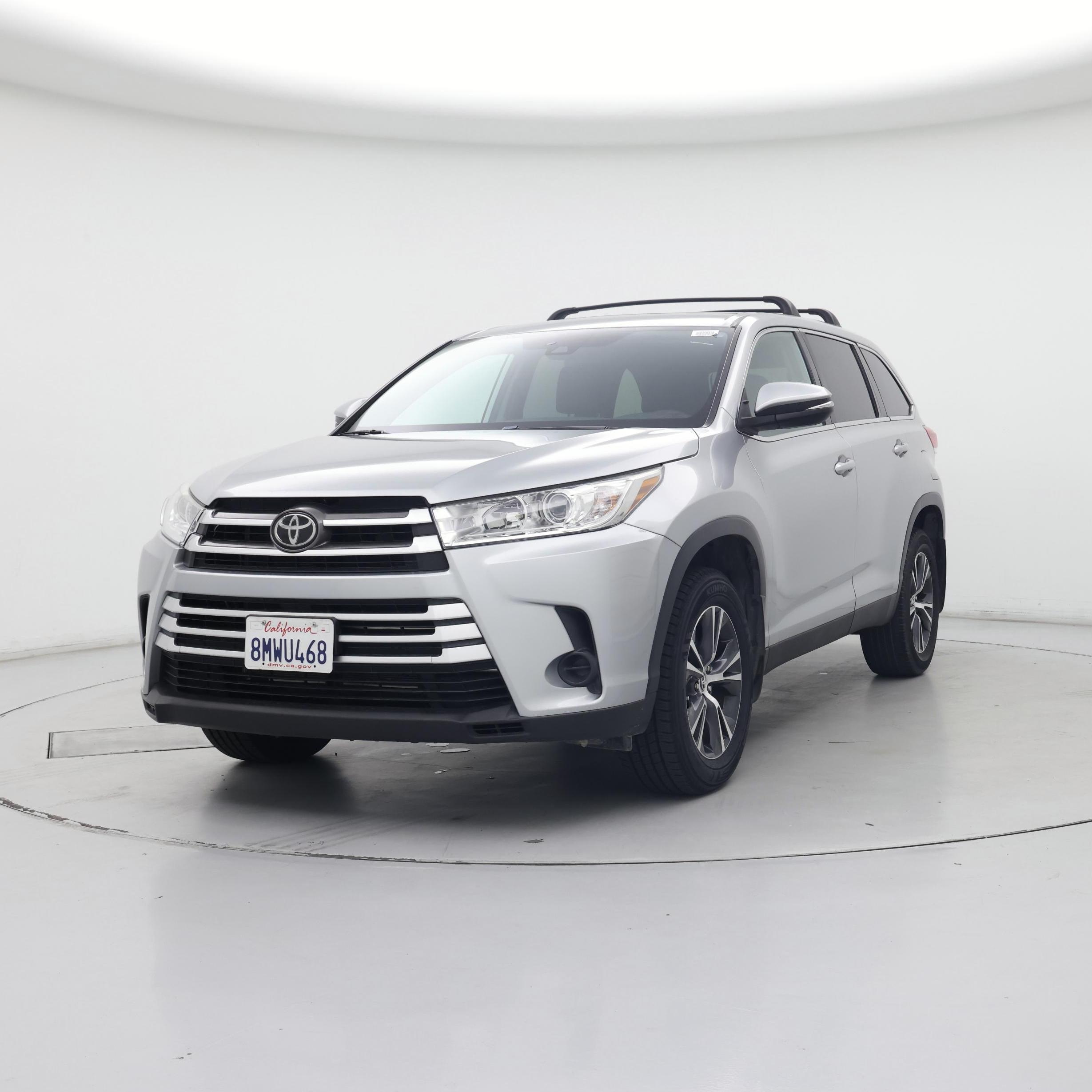Thumbnail: 2019 Toyota Highlander - 4