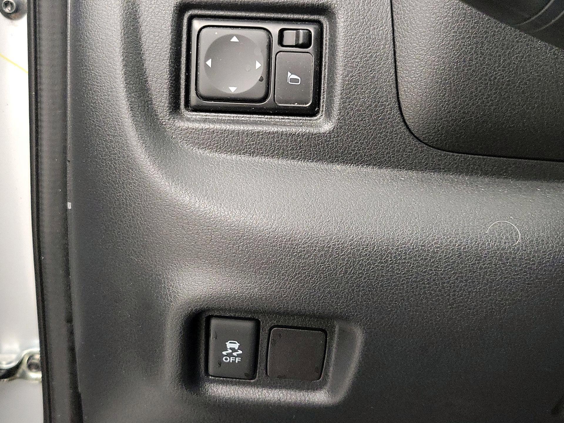 Thumbnail: 2019 Nissan Versa - 13