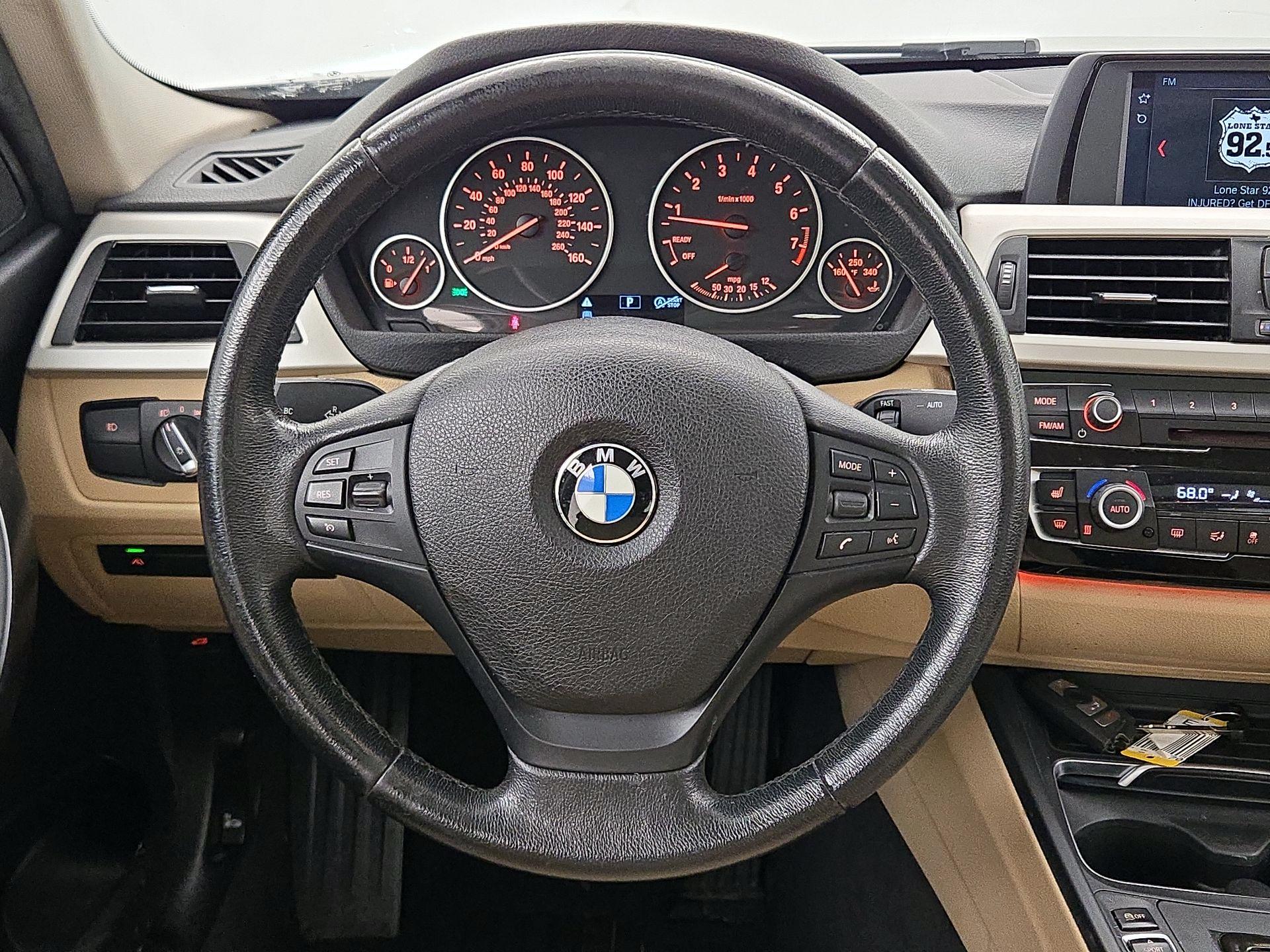 Thumbnail: 2018 BMW 3 Series - 10