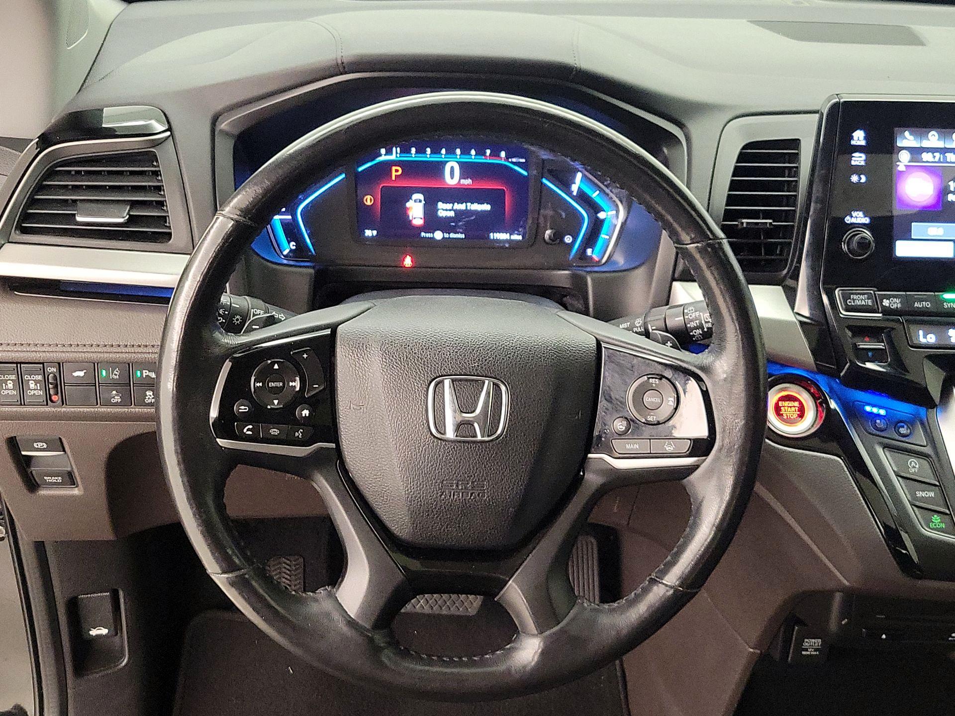 Thumbnail: 2019 Honda Odyssey - 10