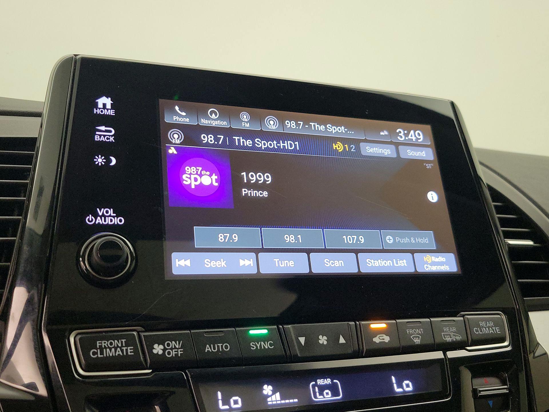 Thumbnail: 2019 Honda Odyssey - 15