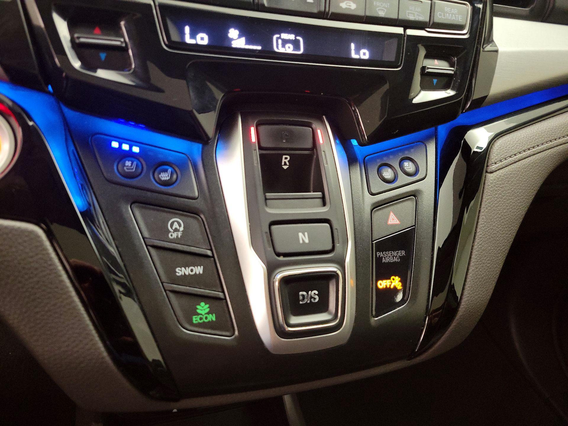 Thumbnail: 2019 Honda Odyssey - 17