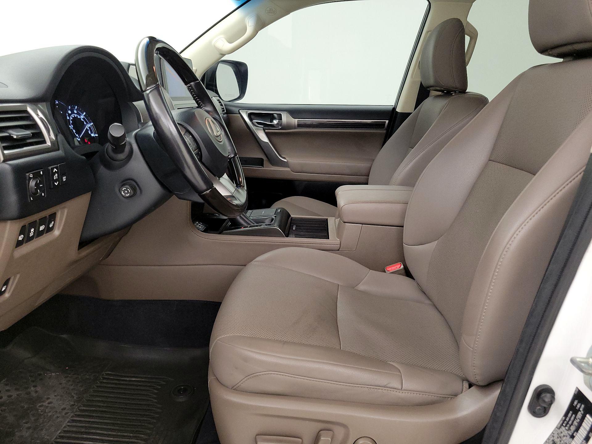 Thumbnail: 2022 Lexus GX - 11