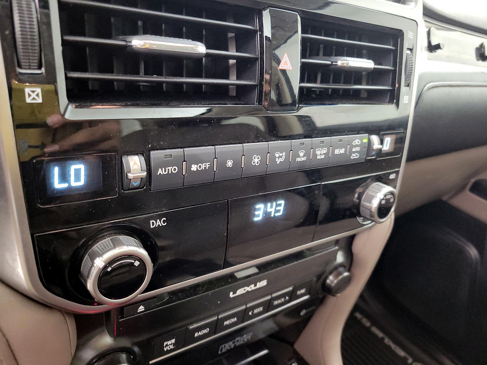 Thumbnail: 2022 Lexus GX - 17