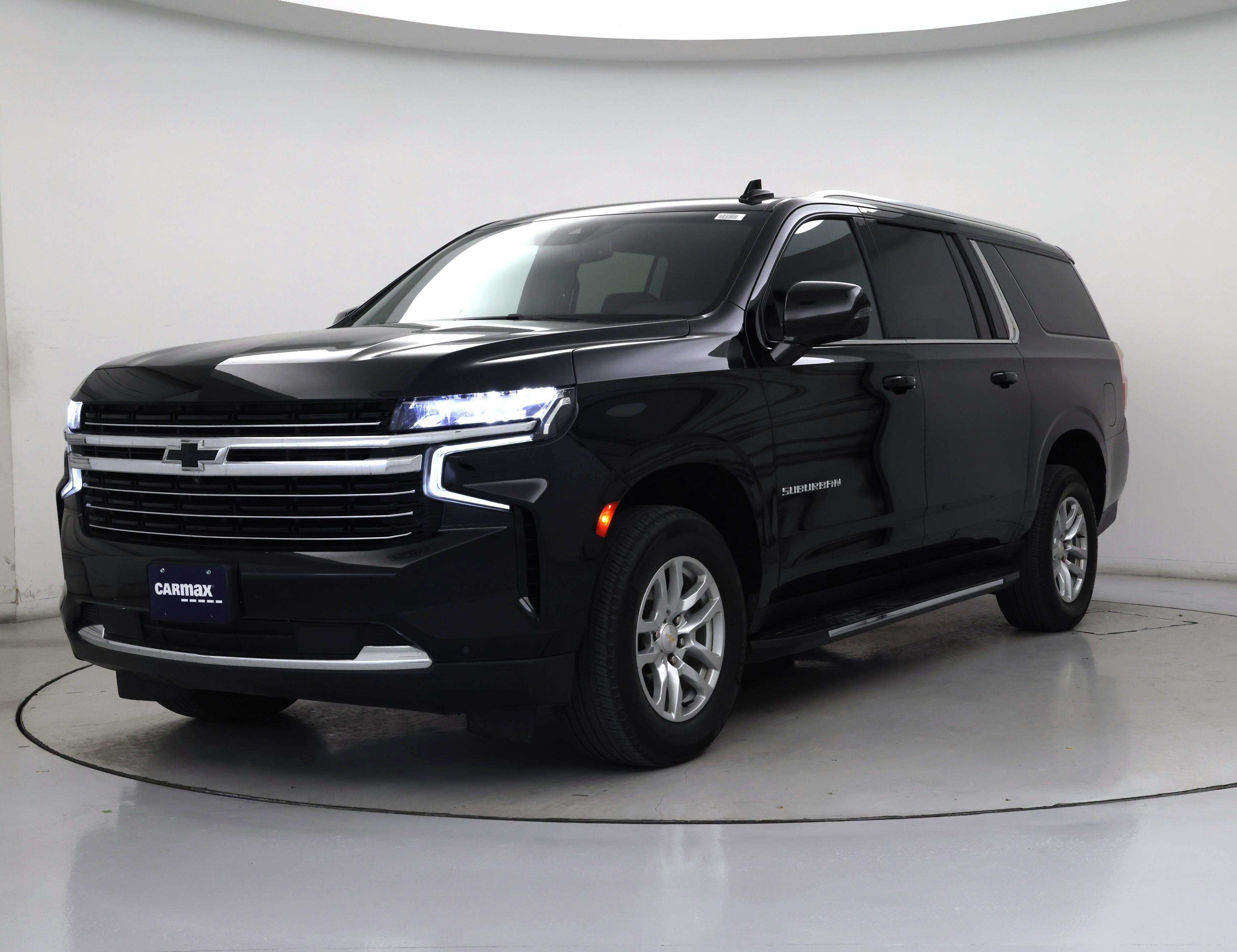 Thumbnail: 2023 Chevrolet Suburban - 4