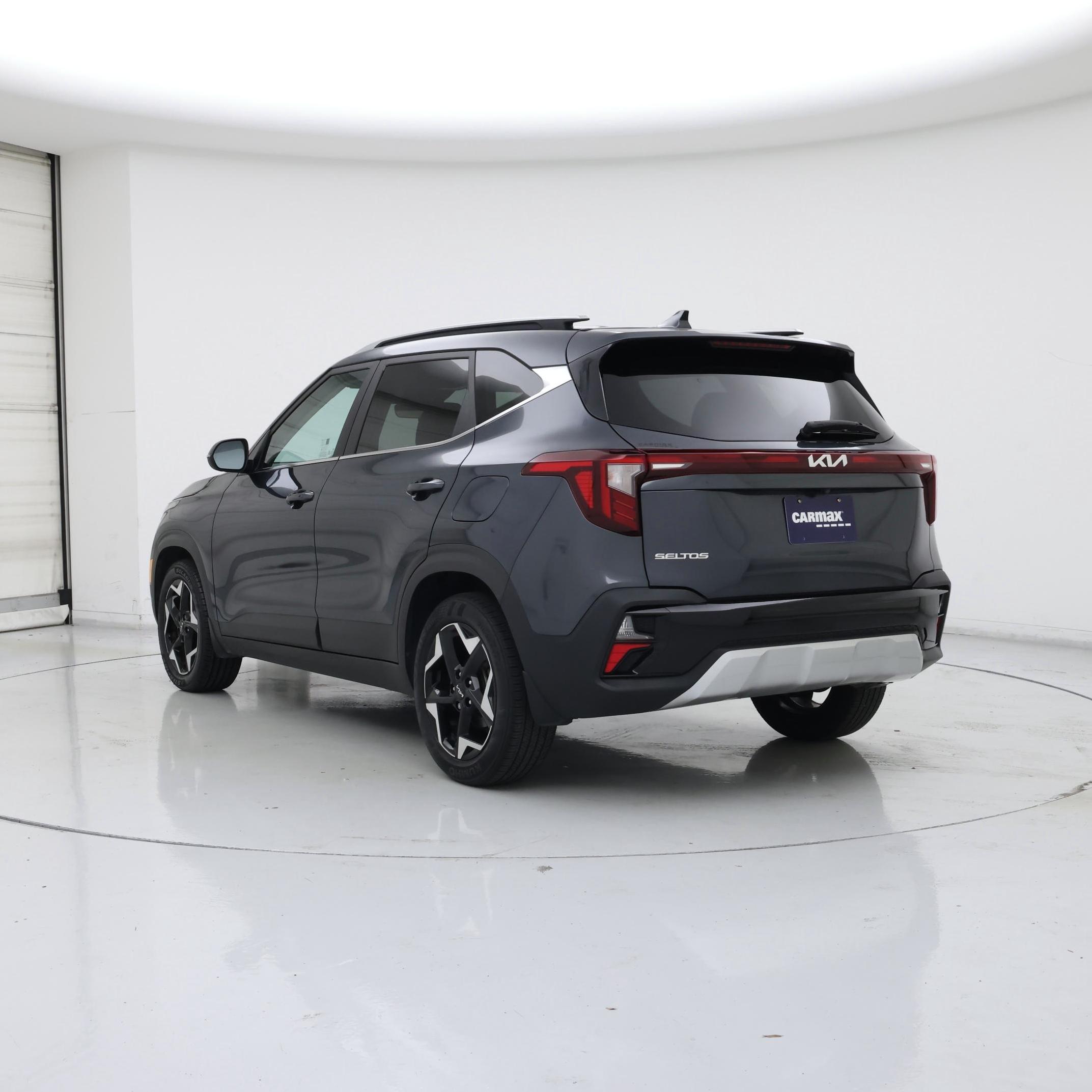 Thumbnail: 2024 Kia Seltos - 2