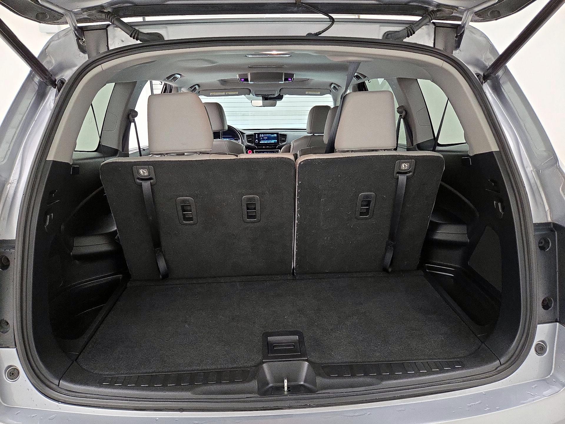 Thumbnail: 2020 Honda Pilot - 18
