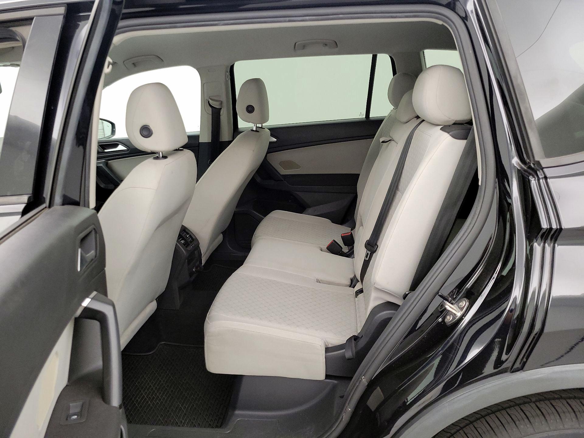 Thumbnail: 2019 Volkswagen Tiguan - 19