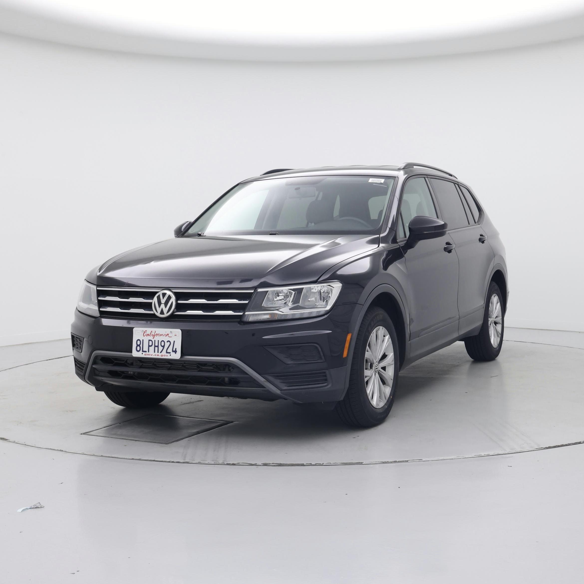 Thumbnail: 2019 Volkswagen Tiguan - 4
