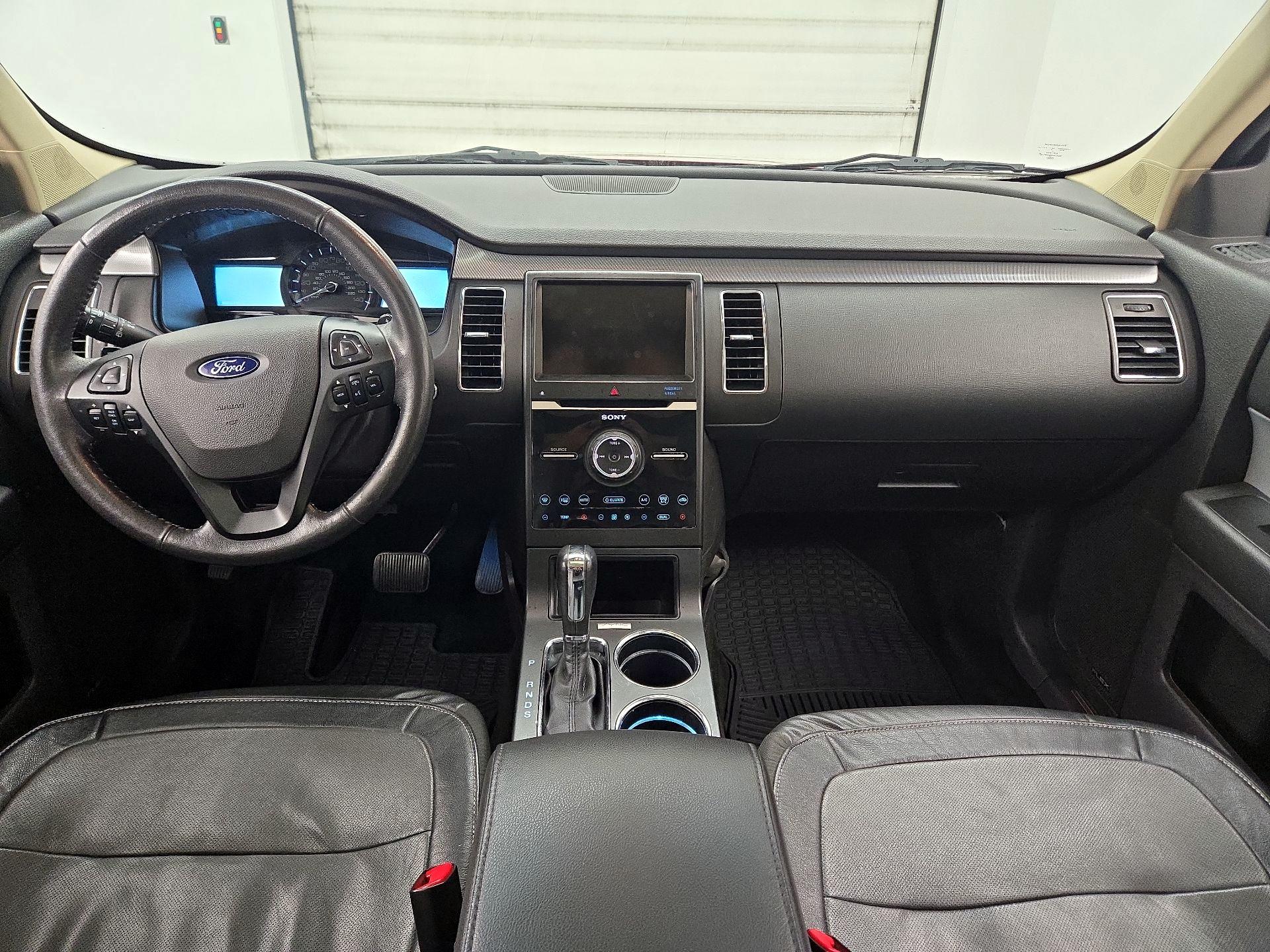 Thumbnail: 2015 Ford Flex - 9
