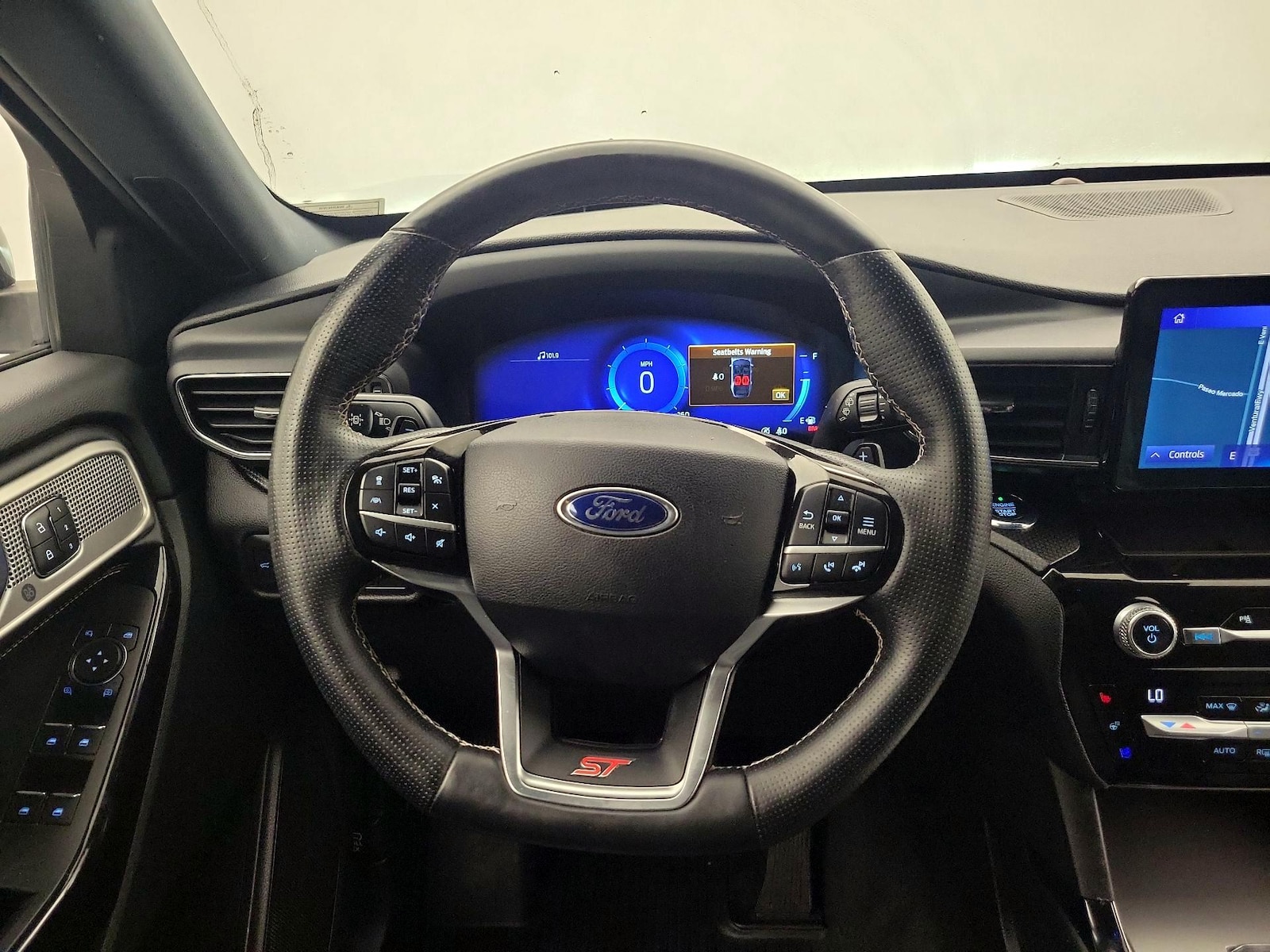 2021 Ford Explorer ST - Photo 11