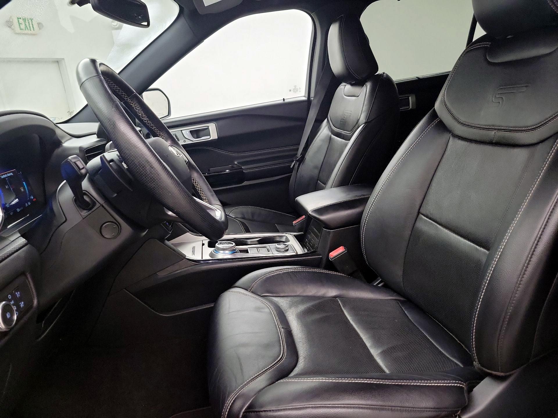 Thumbnail: 2021 Ford Explorer - 11