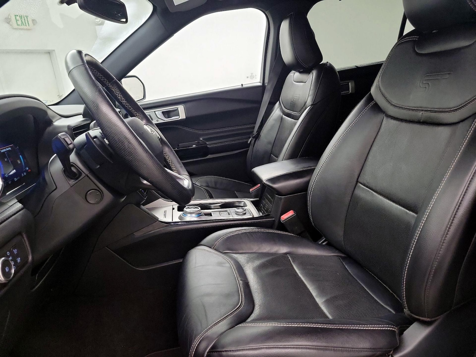 2021 Ford Explorer ST - Photo 12
