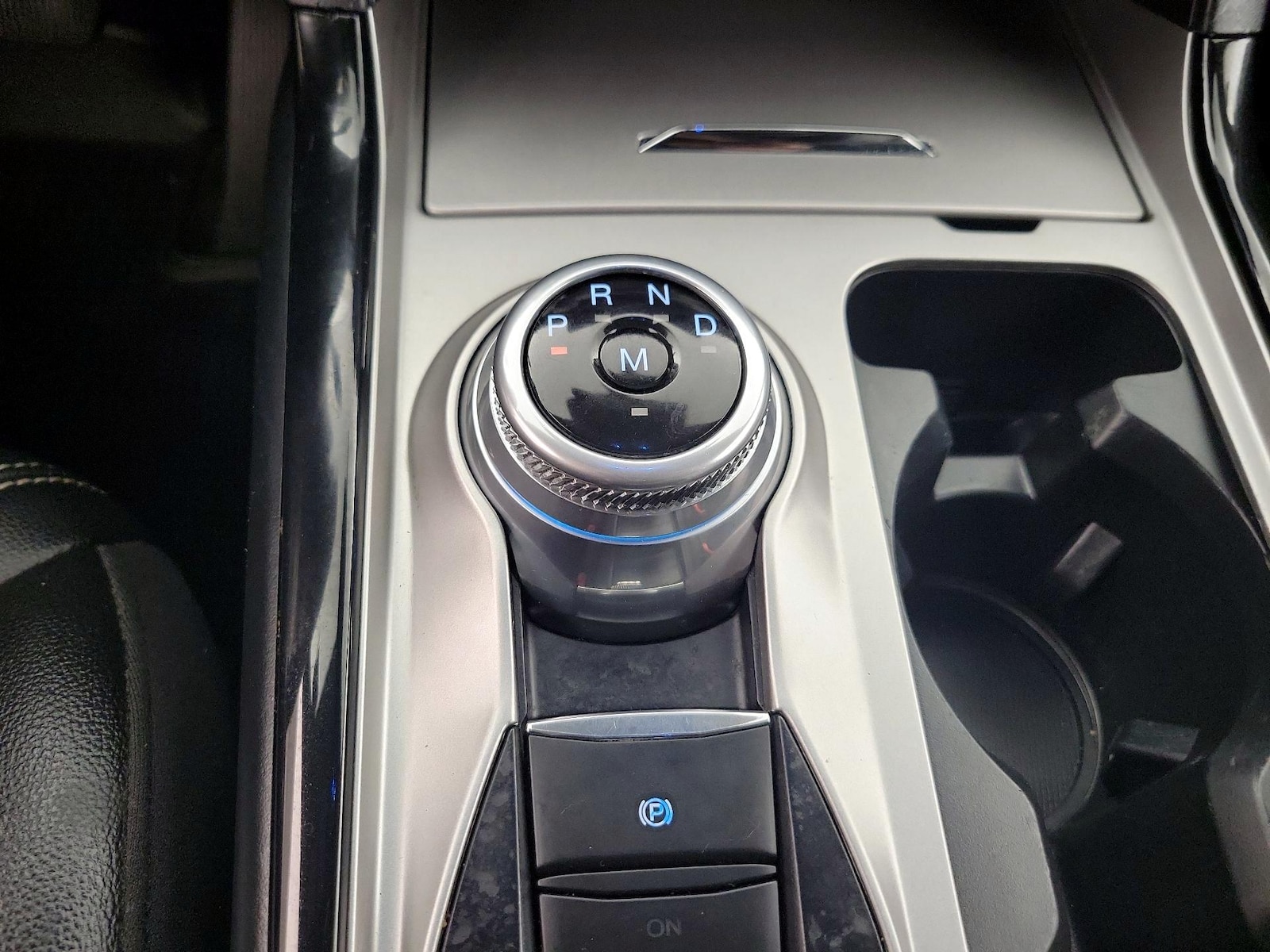 2021 Ford Explorer ST - Photo 19