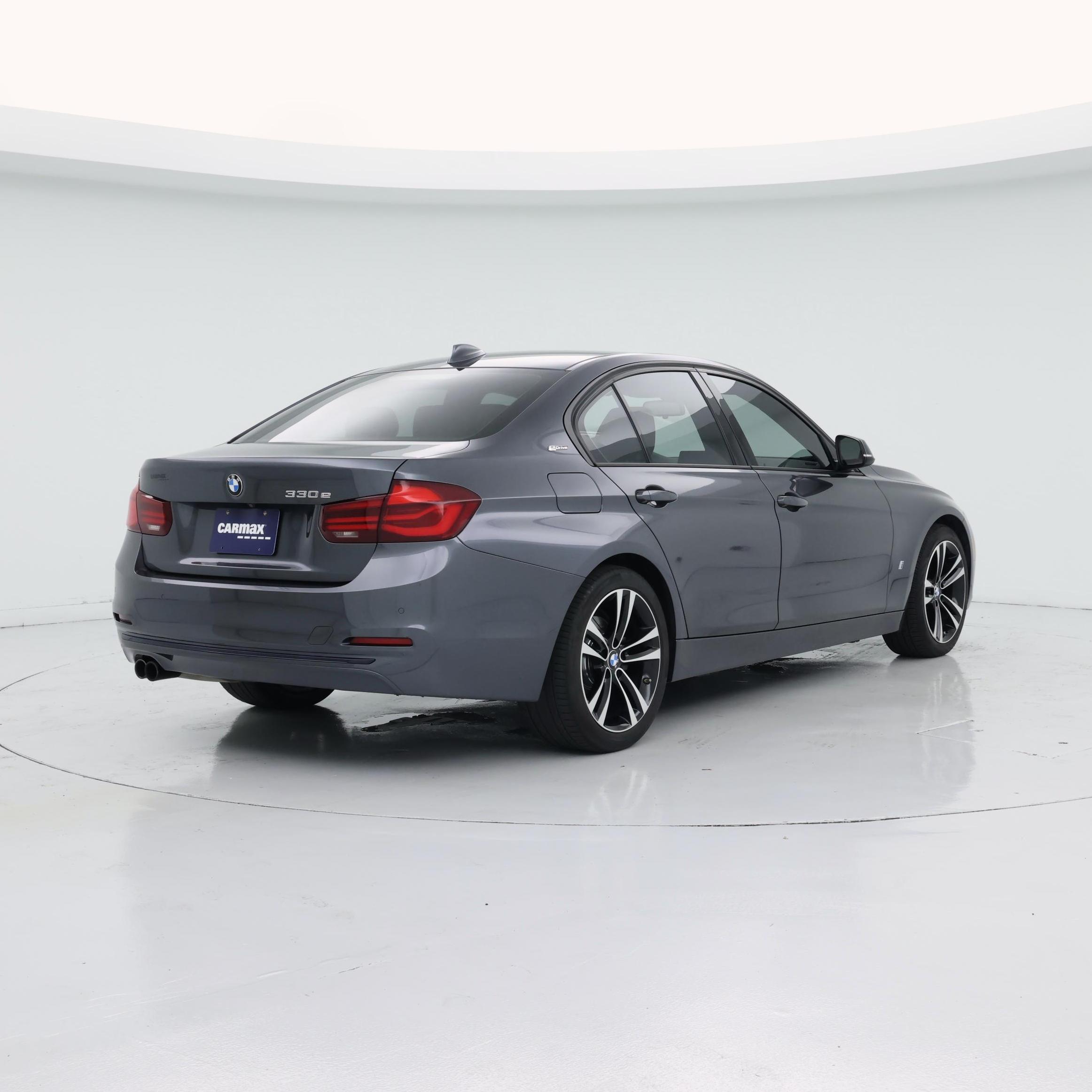 Thumbnail: 2018 BMW 3 Series - 8